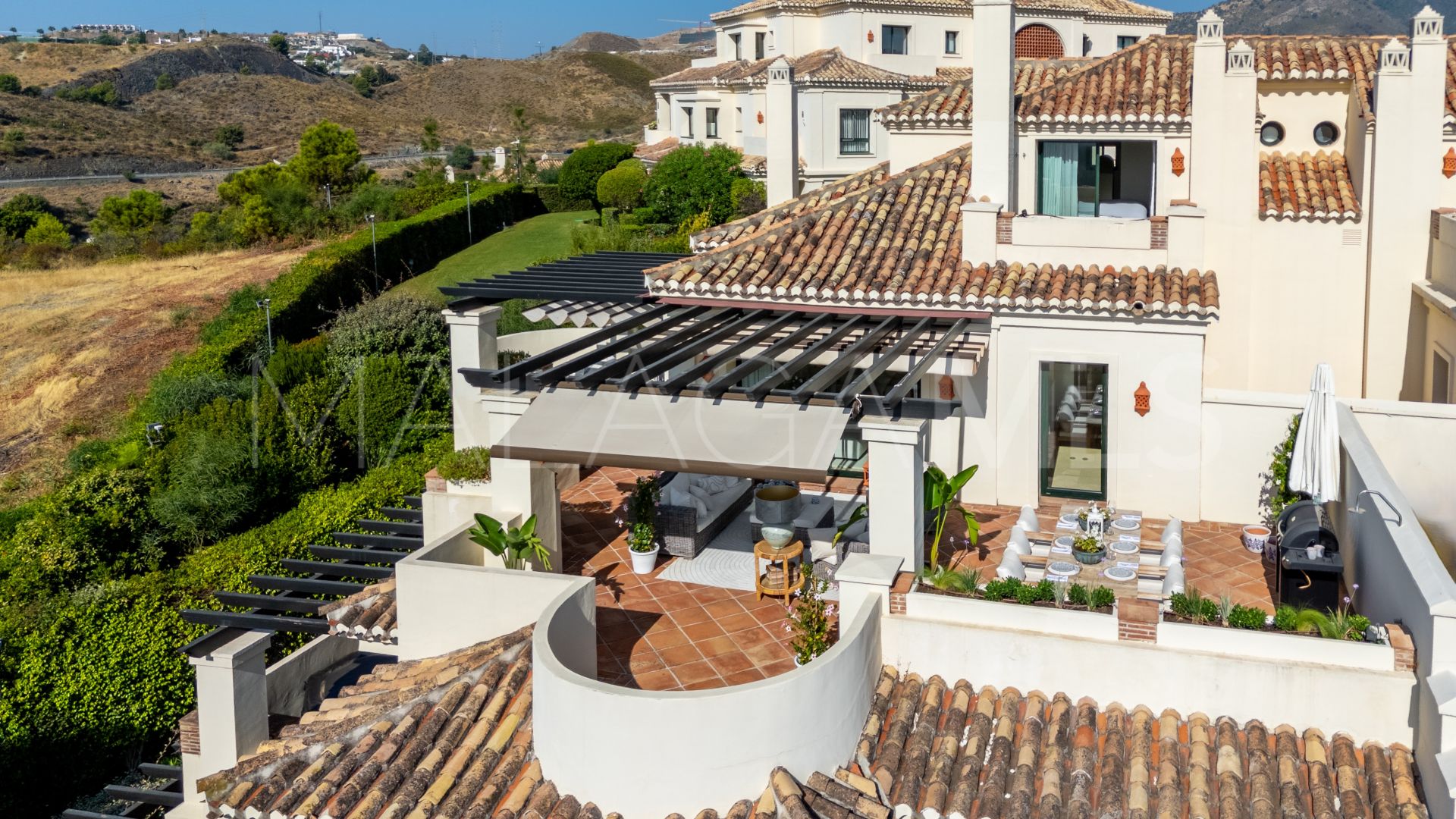 Zweistöckiges penthouse for sale in Los Capanes del Golf