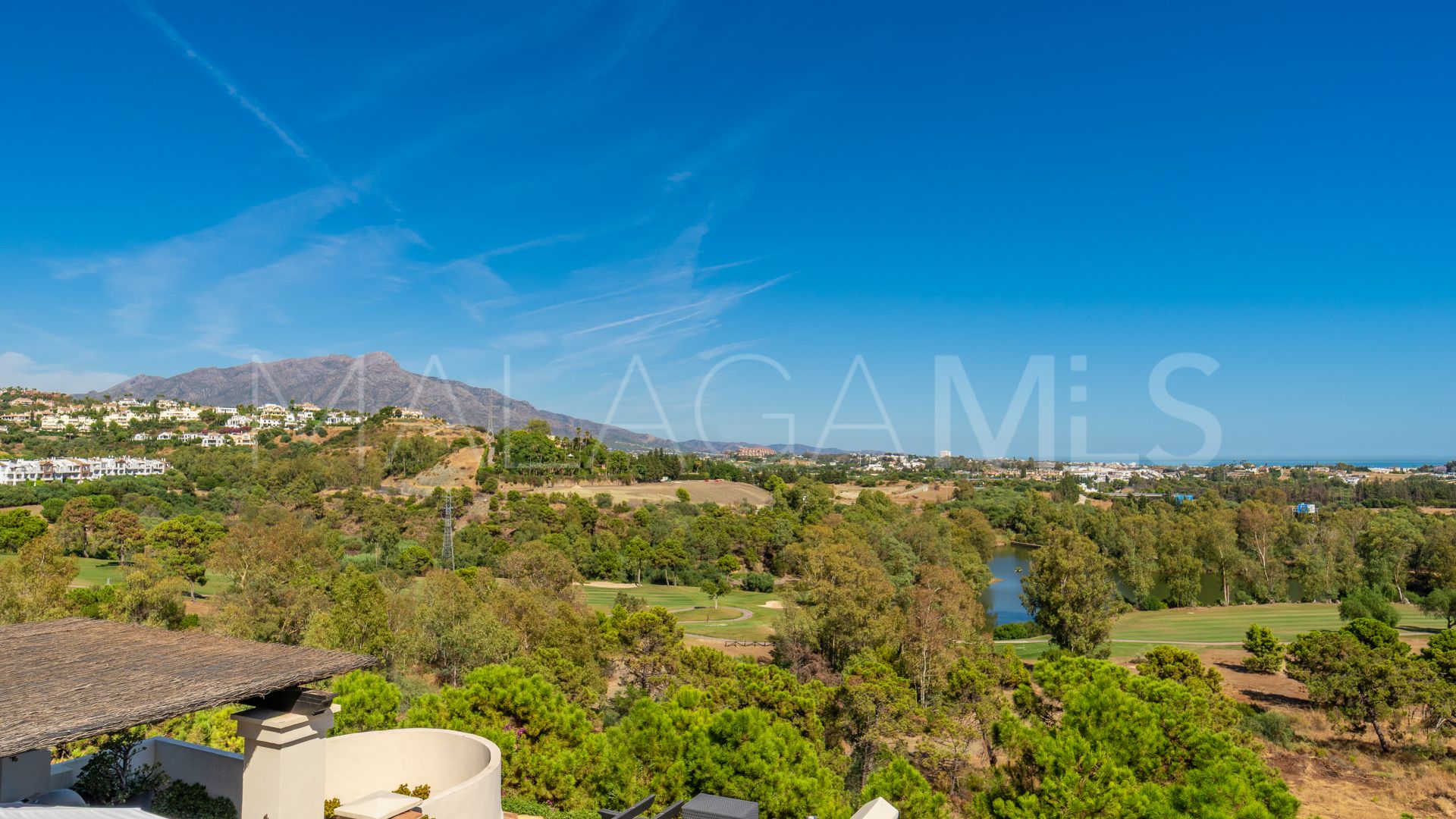 Zweistöckiges penthouse for sale in Los Capanes del Golf