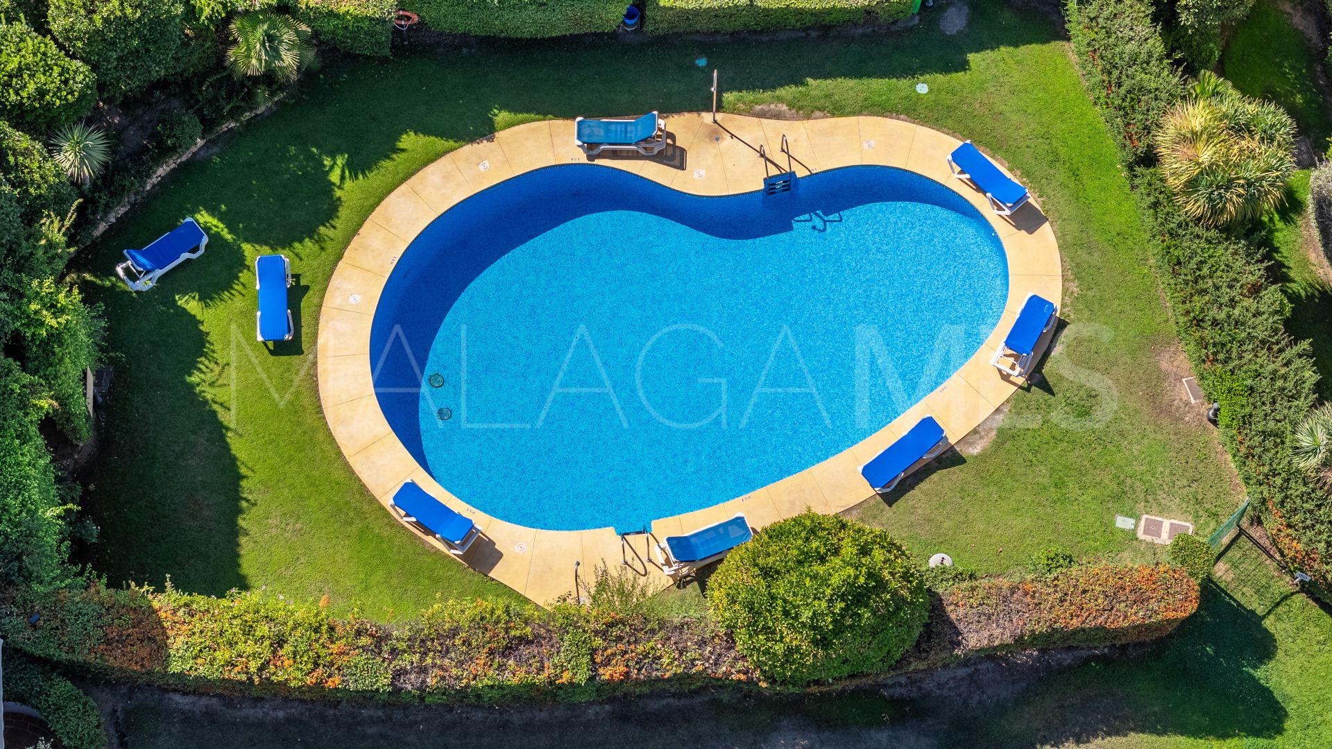 Zweistöckiges penthouse for sale in Los Capanes del Golf