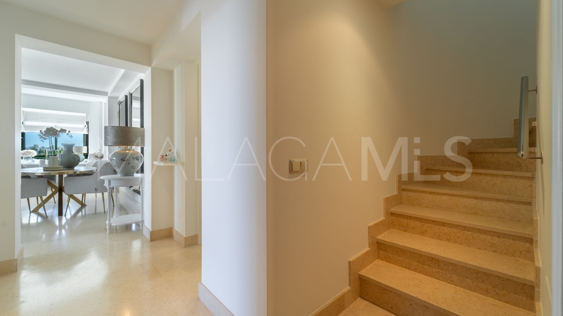 Zweistöckiges penthouse for sale in Los Capanes del Golf