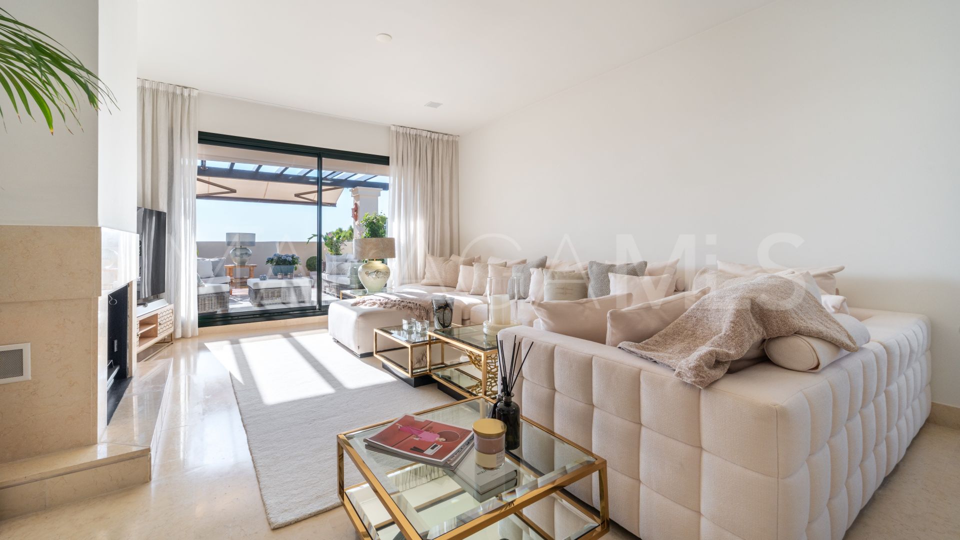 Zweistöckiges penthouse for sale in Los Capanes del Golf