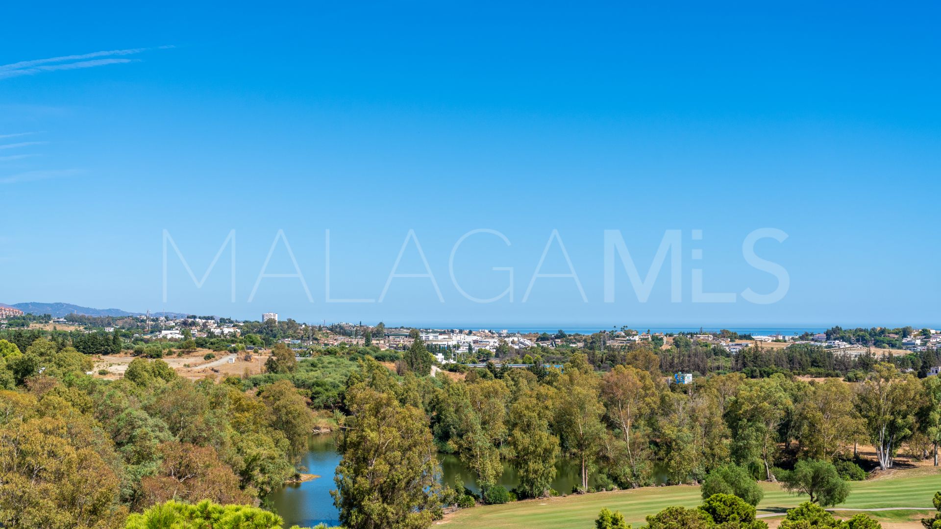 Zweistöckiges penthouse for sale in Los Capanes del Golf