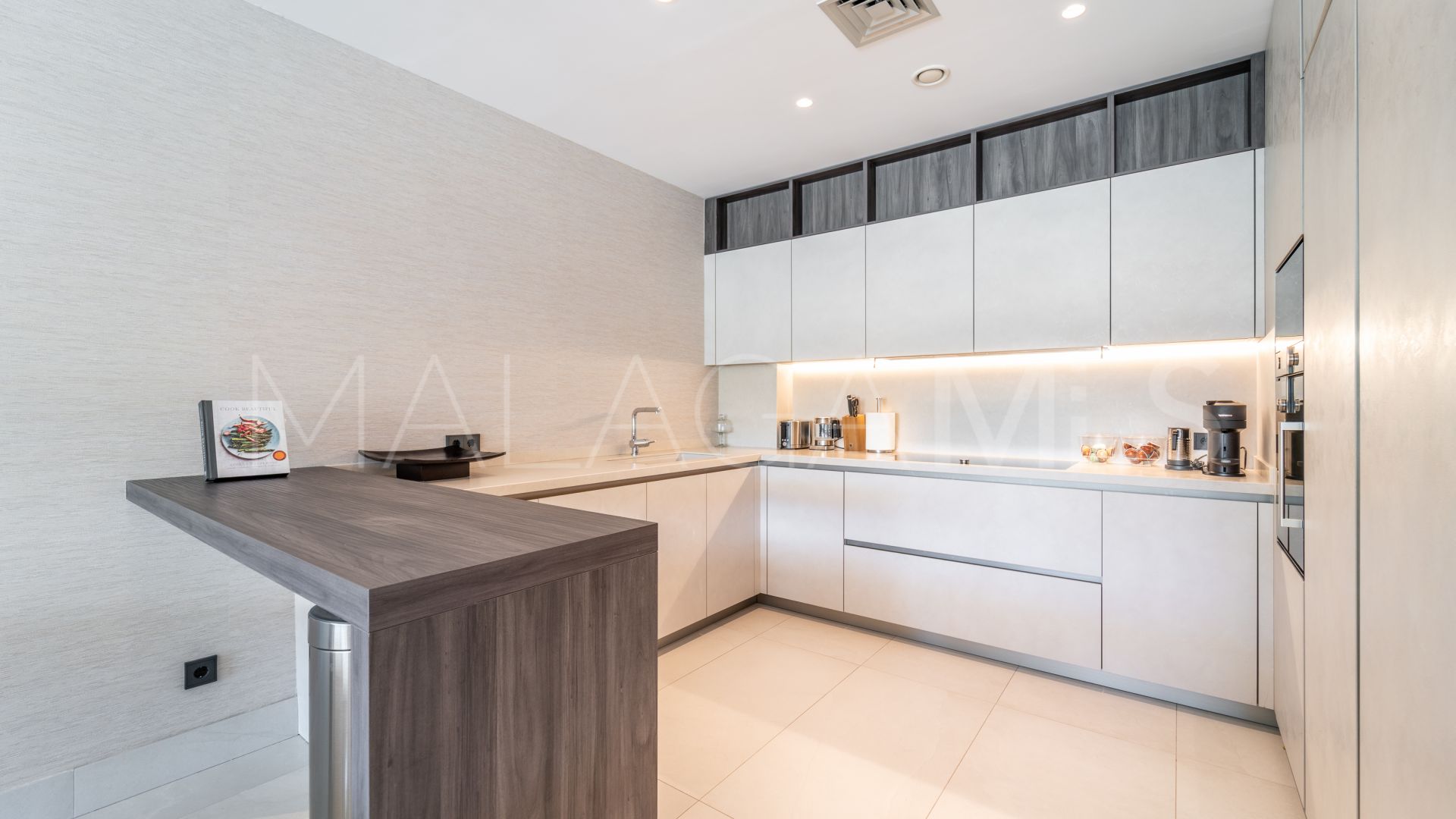 Ground floor duplex for sale in Epic Marbella