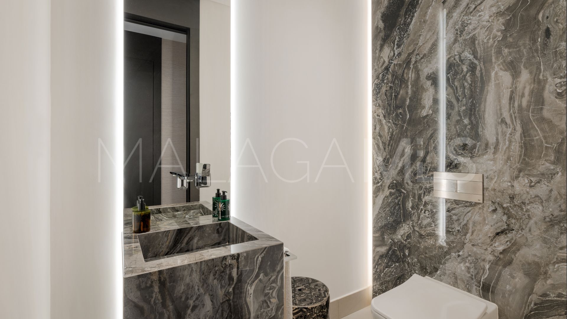 Ground floor duplex for sale in Epic Marbella