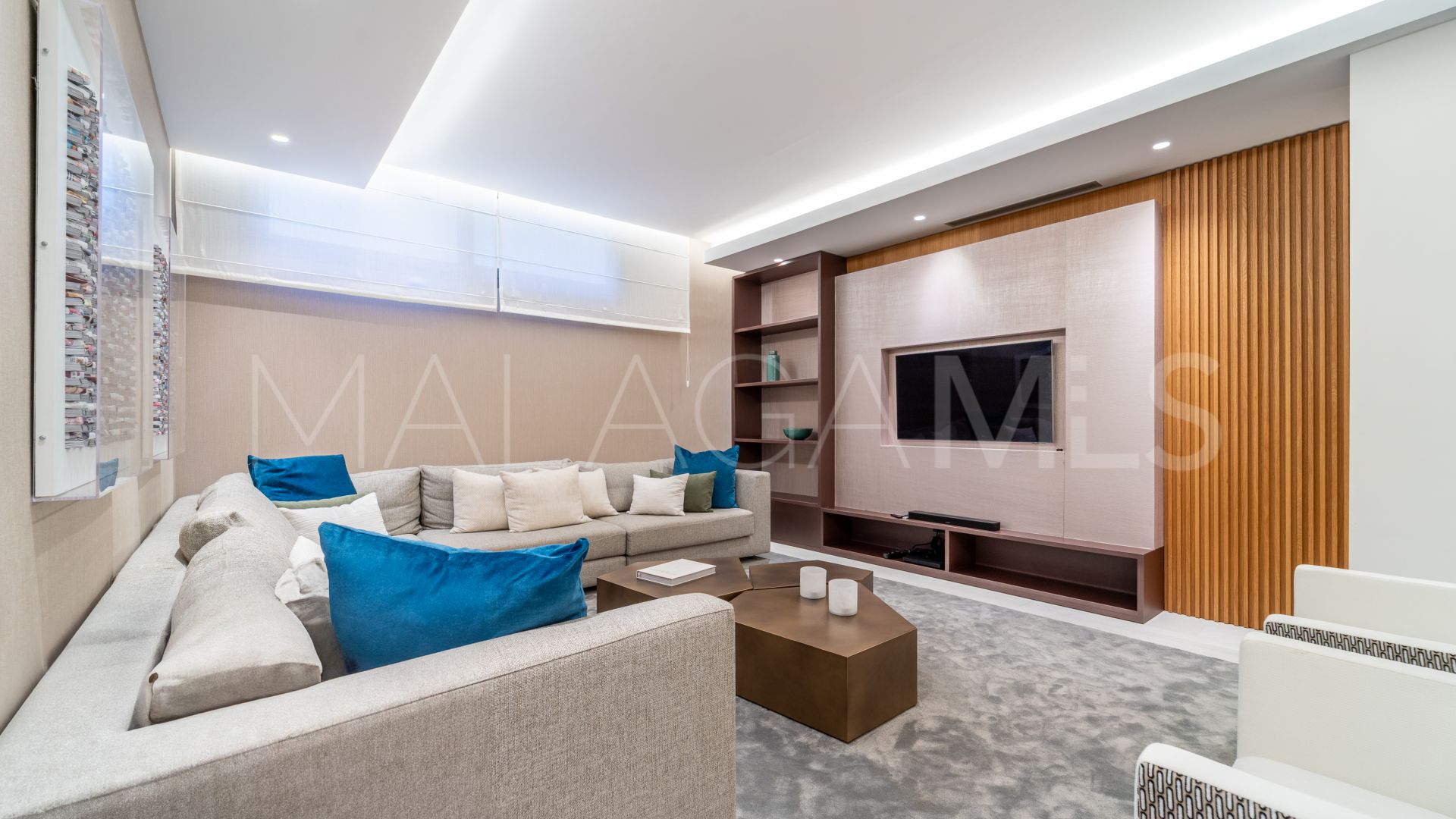 Ground floor duplex for sale in Epic Marbella