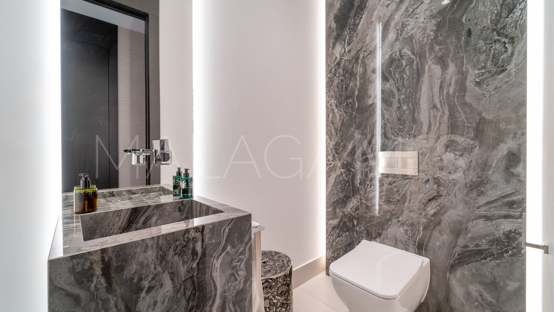 Ground floor duplex for sale in Epic Marbella