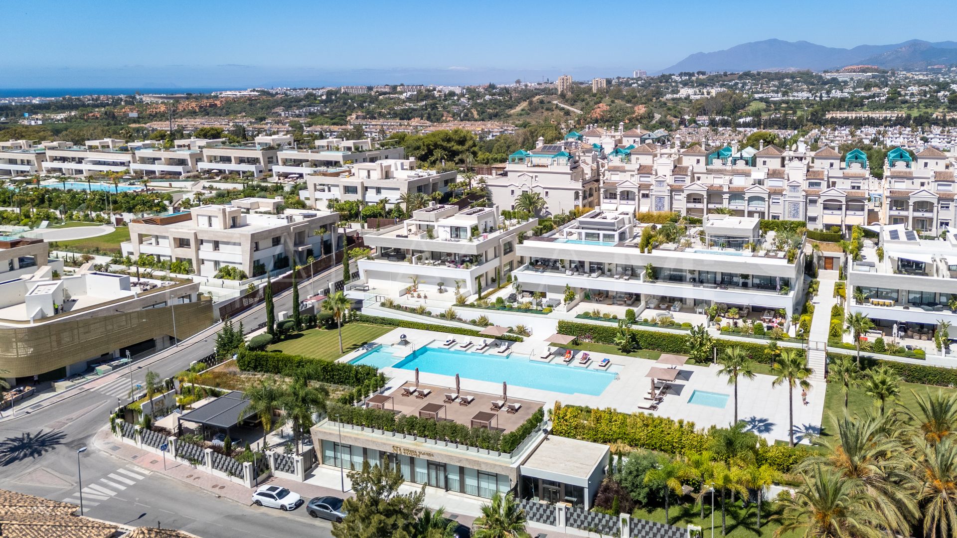 Ground floor duplex for sale in Epic Marbella