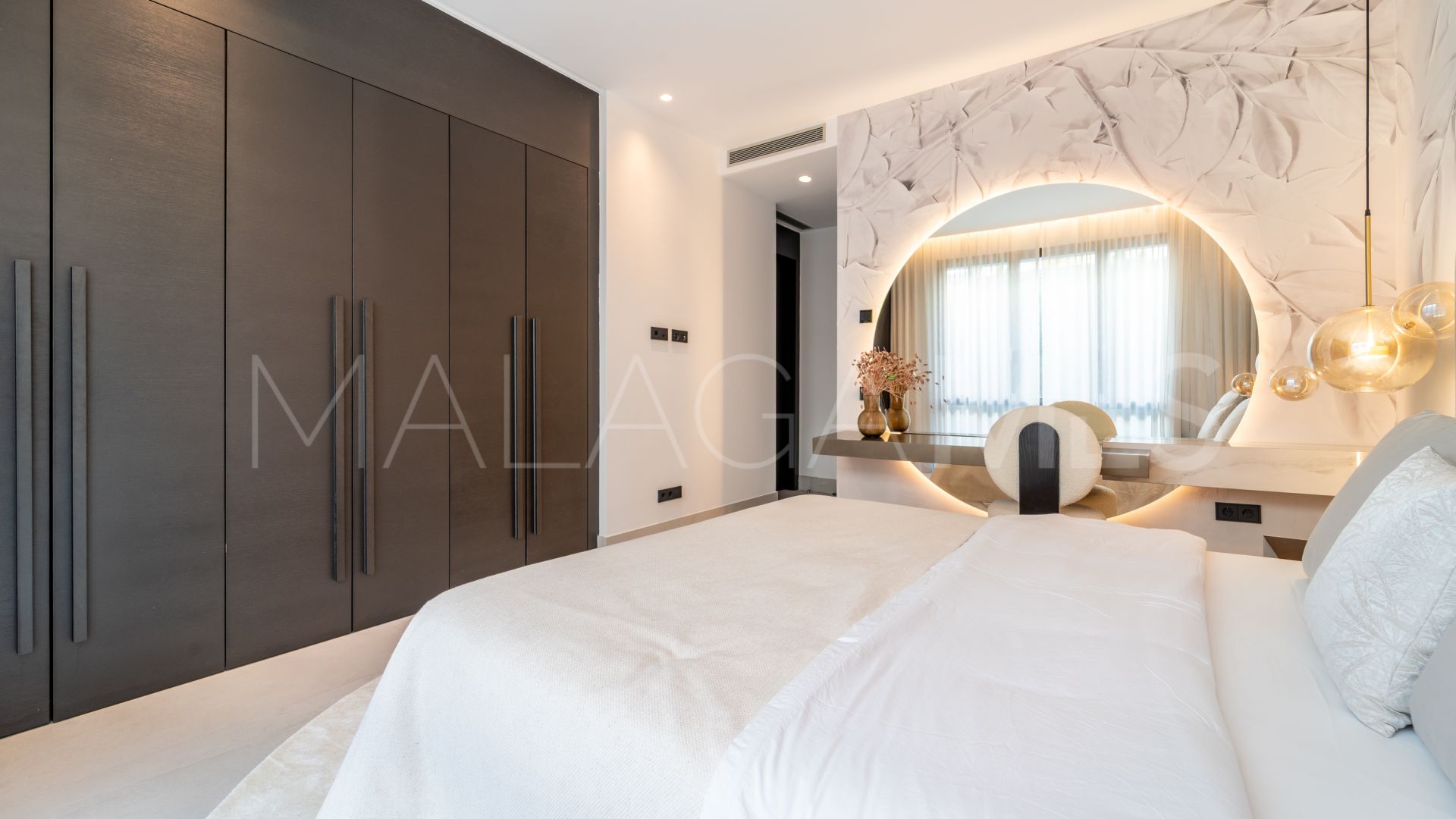 Ground floor duplex for sale in Epic Marbella
