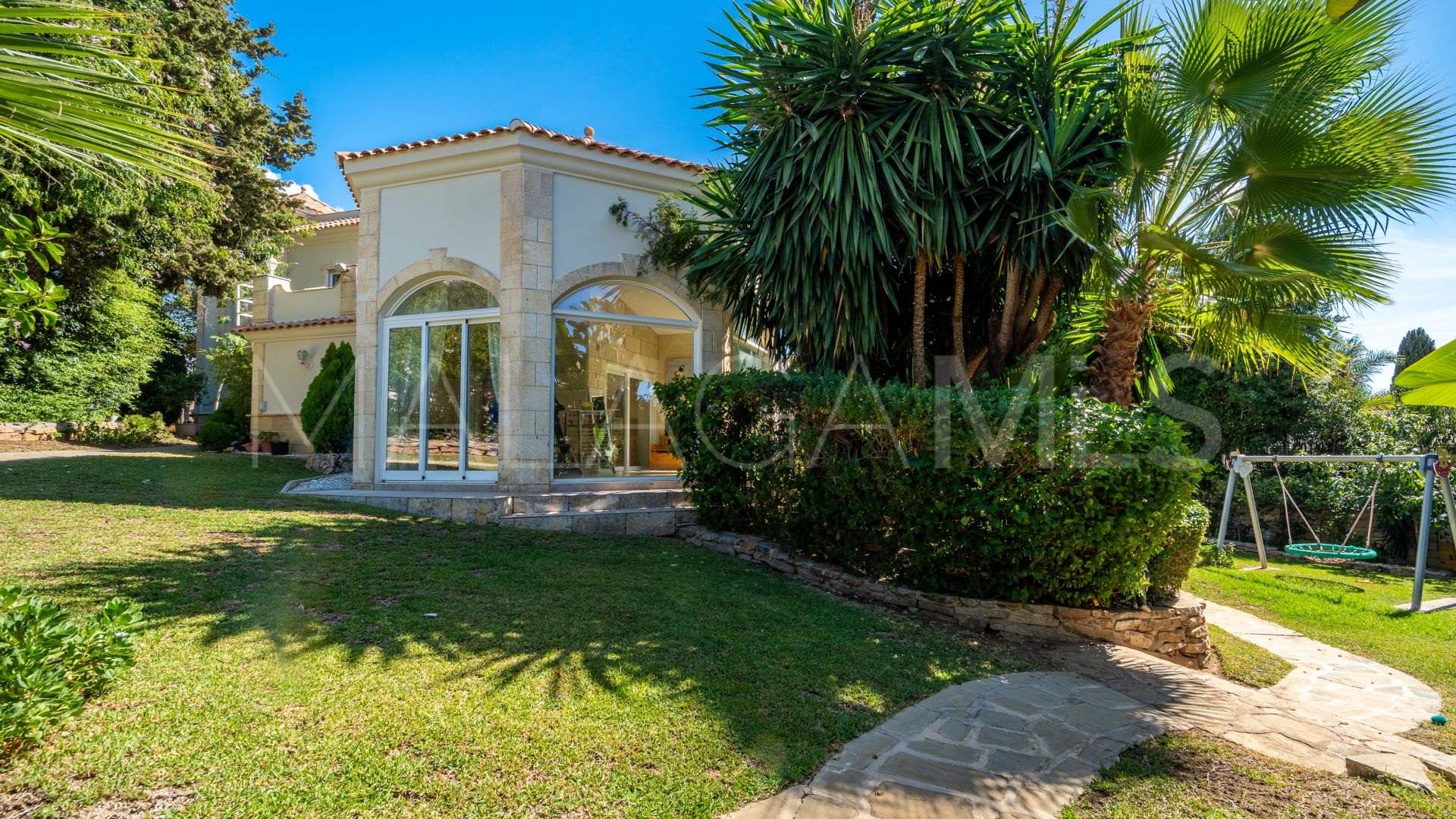Villa for sale in El Rosario
