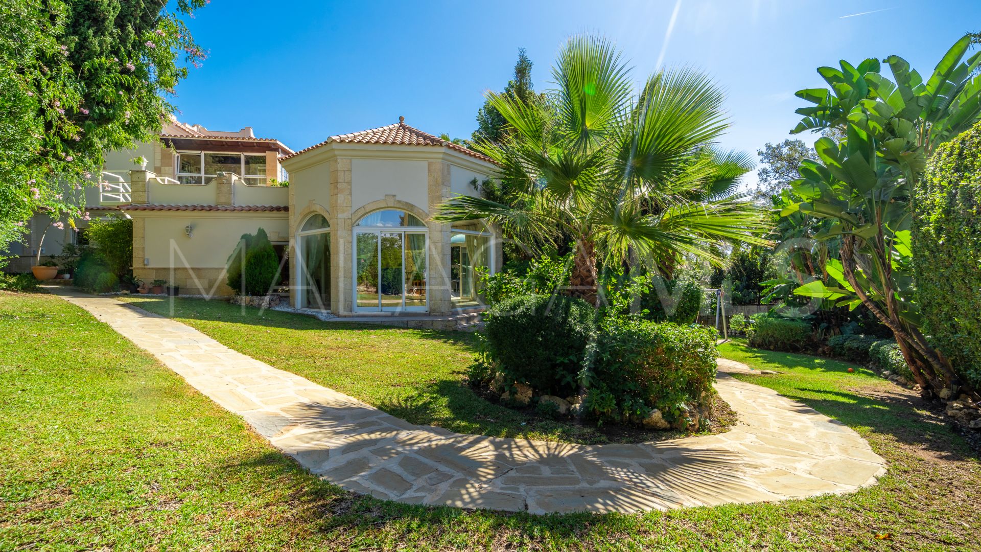 Villa for sale in El Rosario