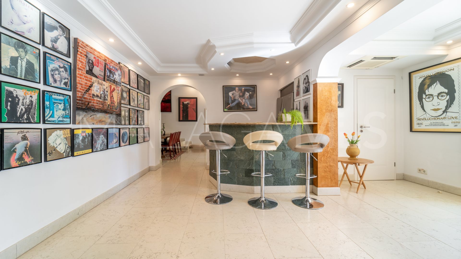 Villa for sale in El Rosario