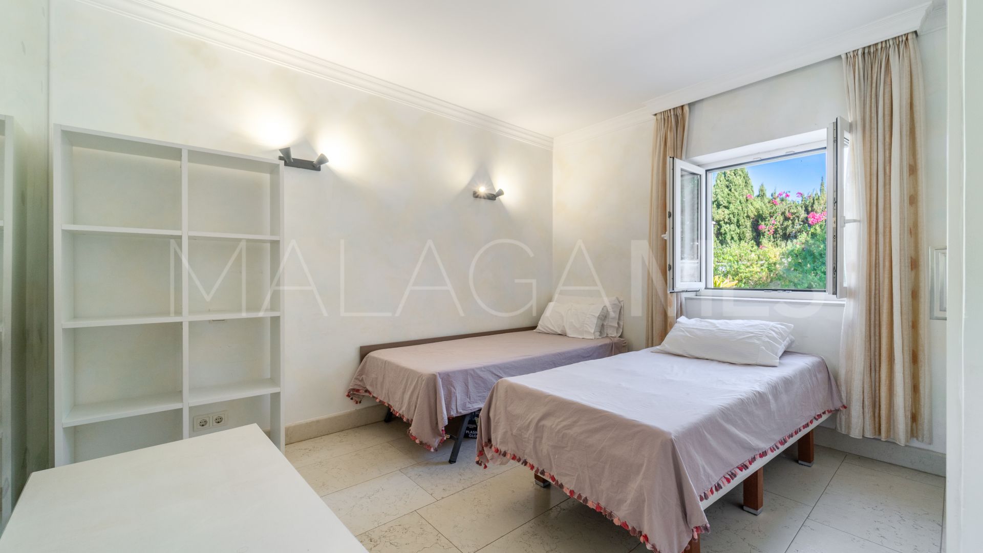 Villa for sale in El Rosario