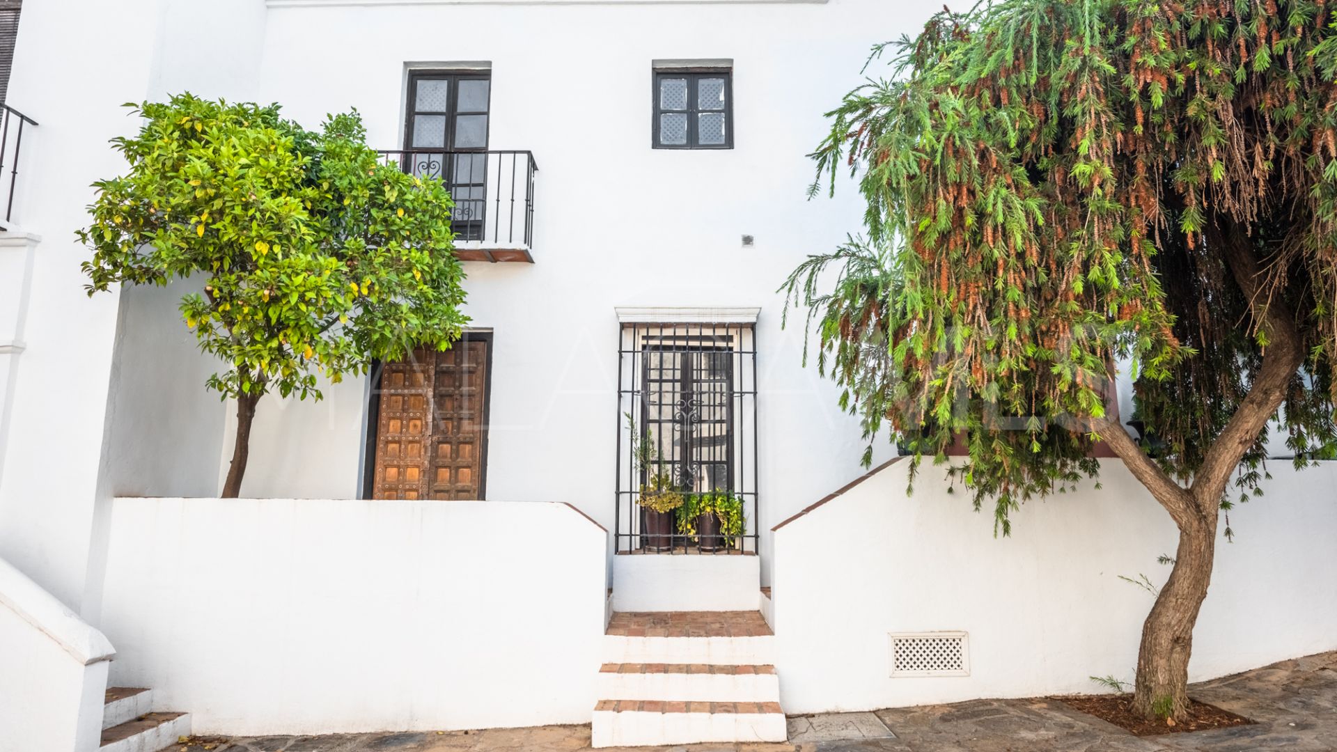 Town house in Lomas Pueblo for sale