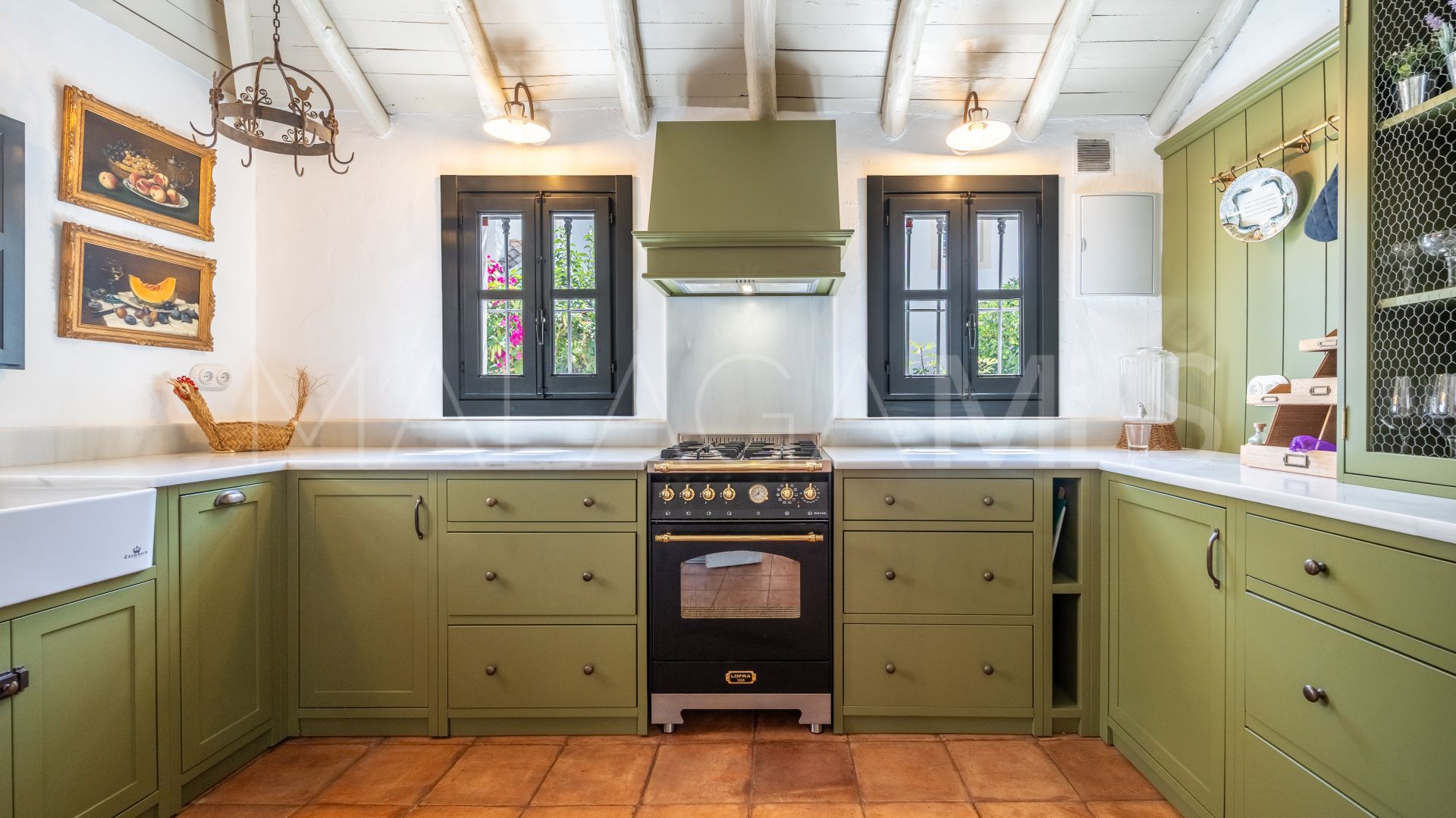 Parhus for sale in La Virginia