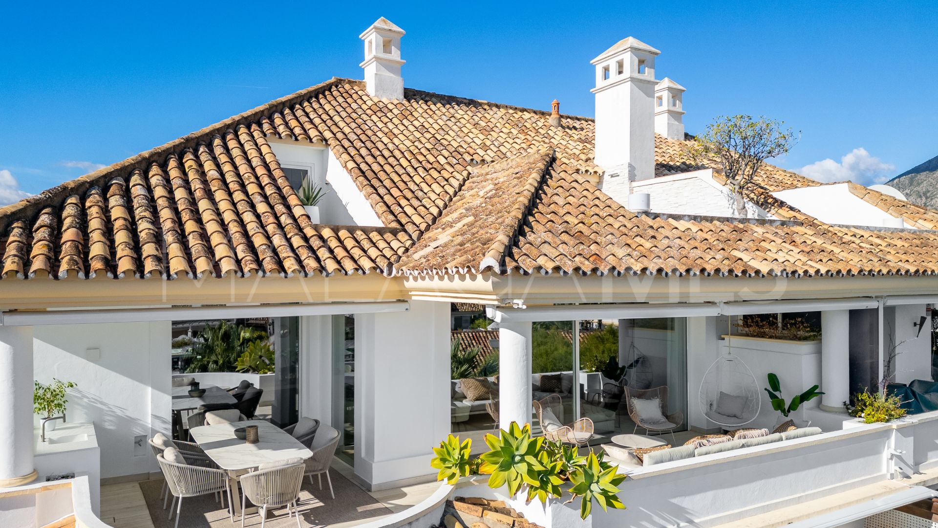 Duplex penthouse for sale in Monte Paraiso