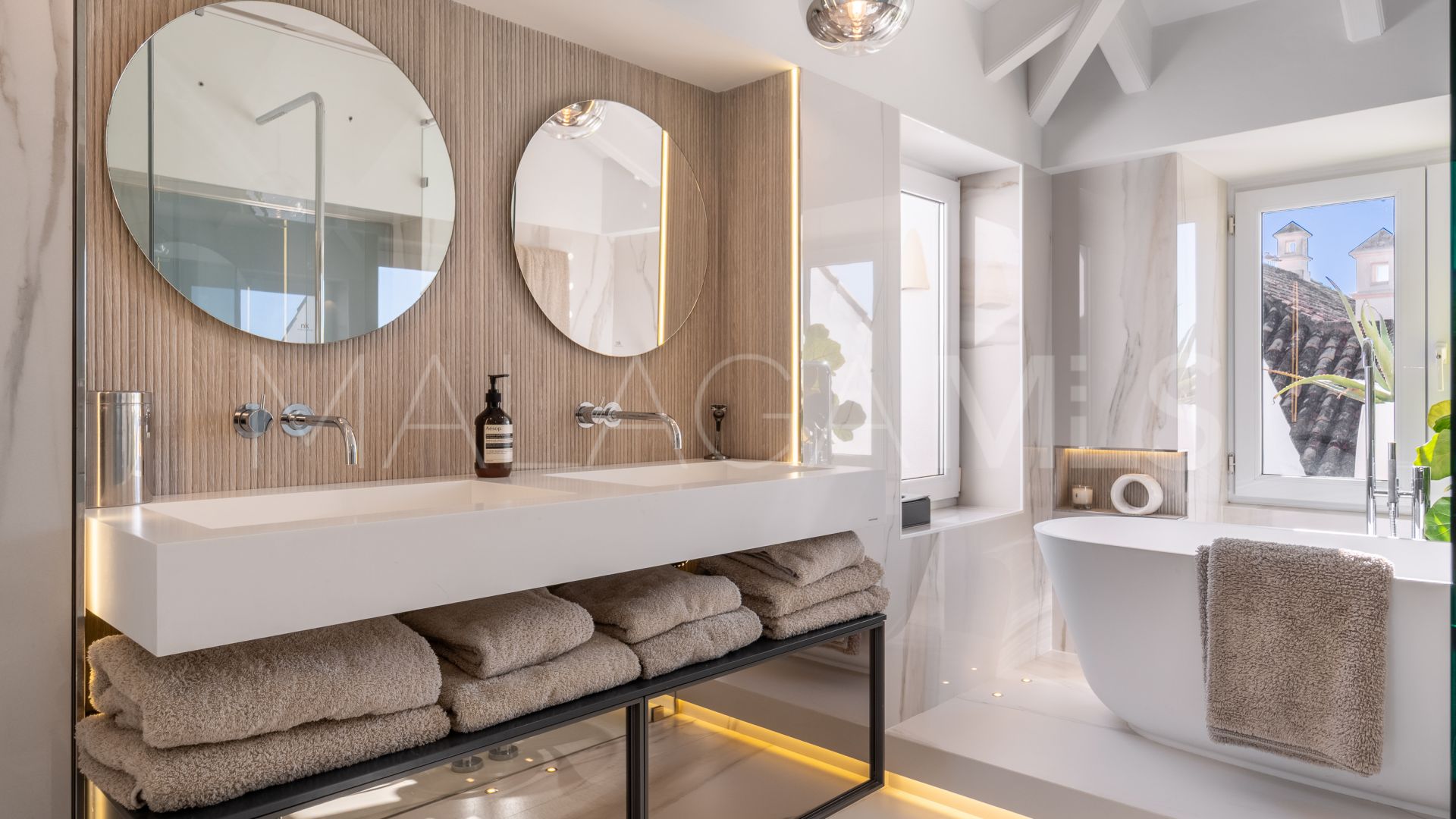 Duplex penthouse for sale in Monte Paraiso