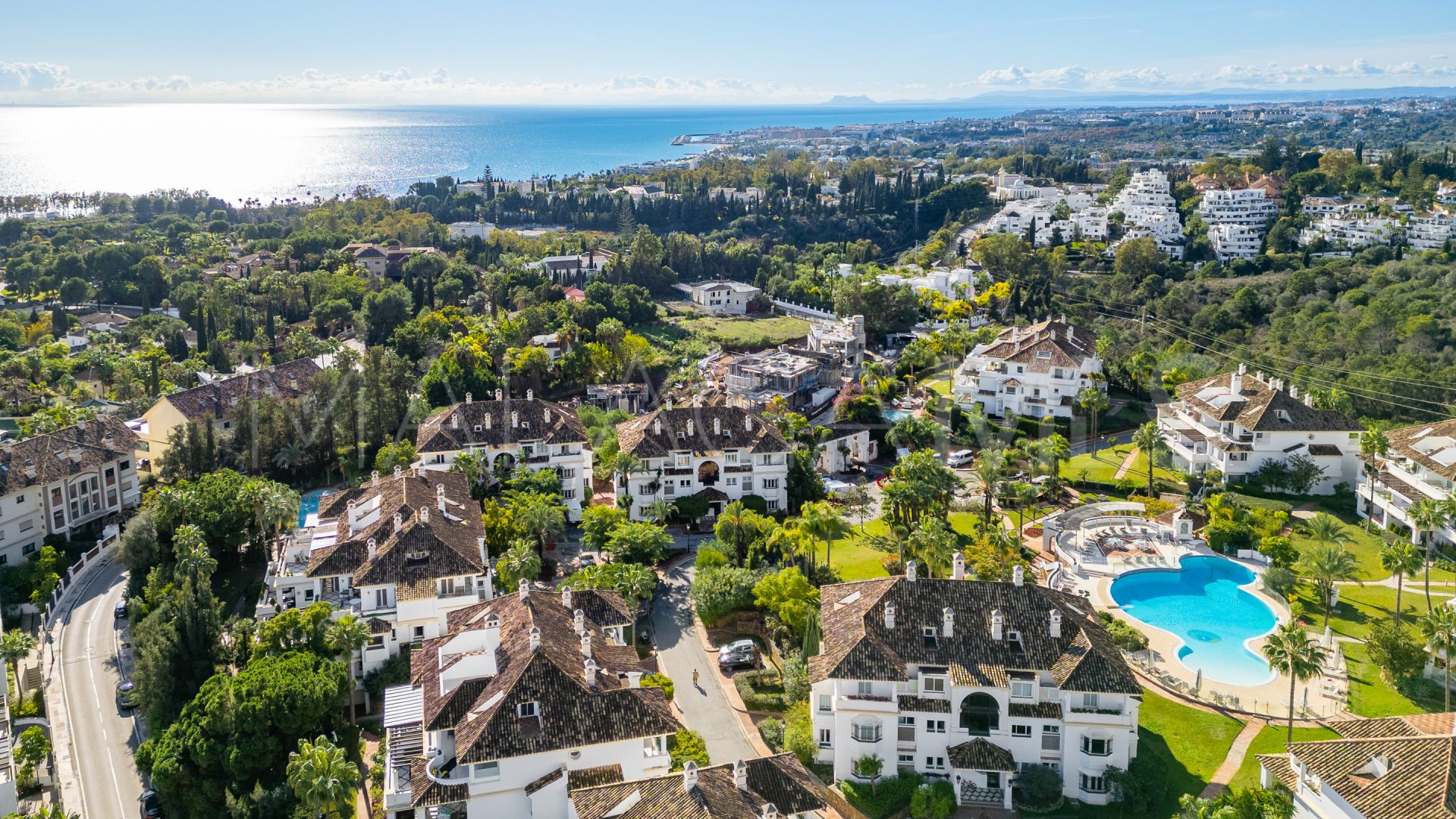 Duplex penthouse for sale in Monte Paraiso