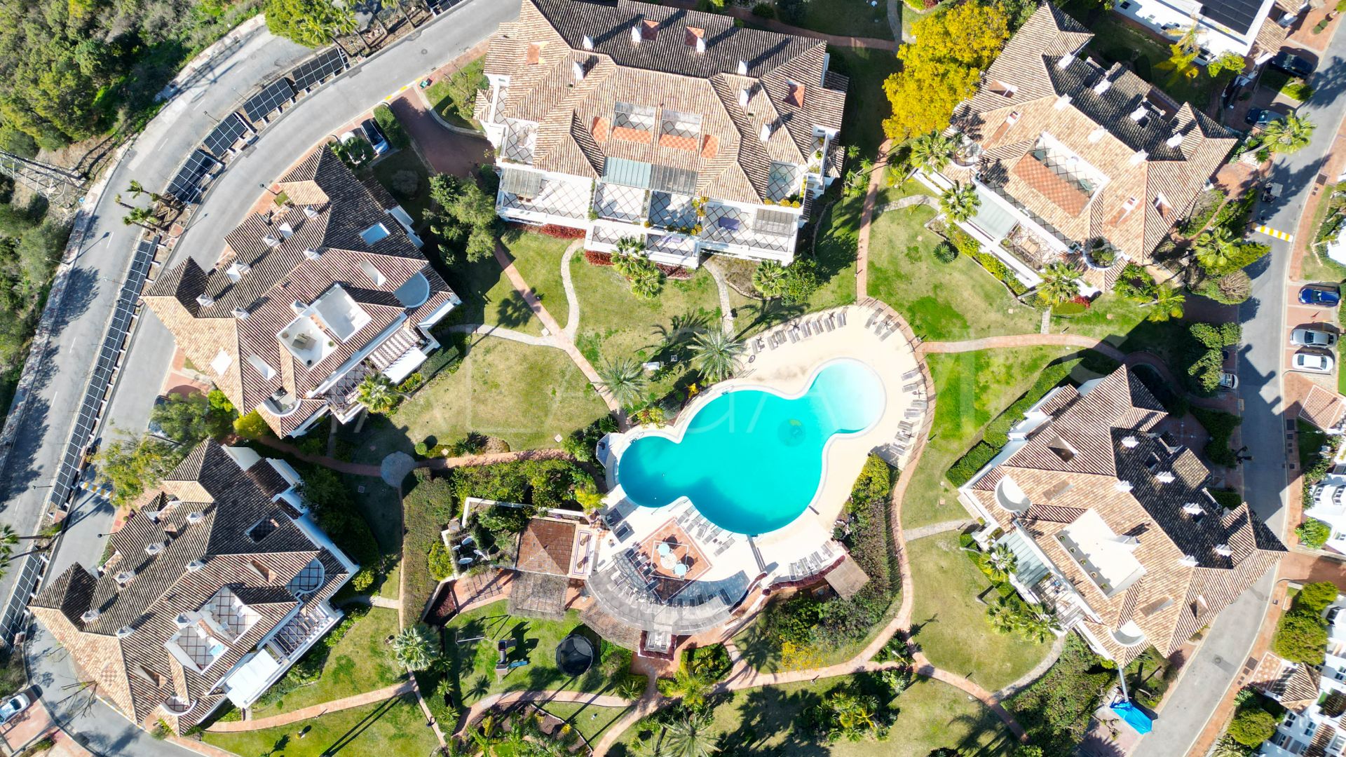 Duplex penthouse for sale in Monte Paraiso