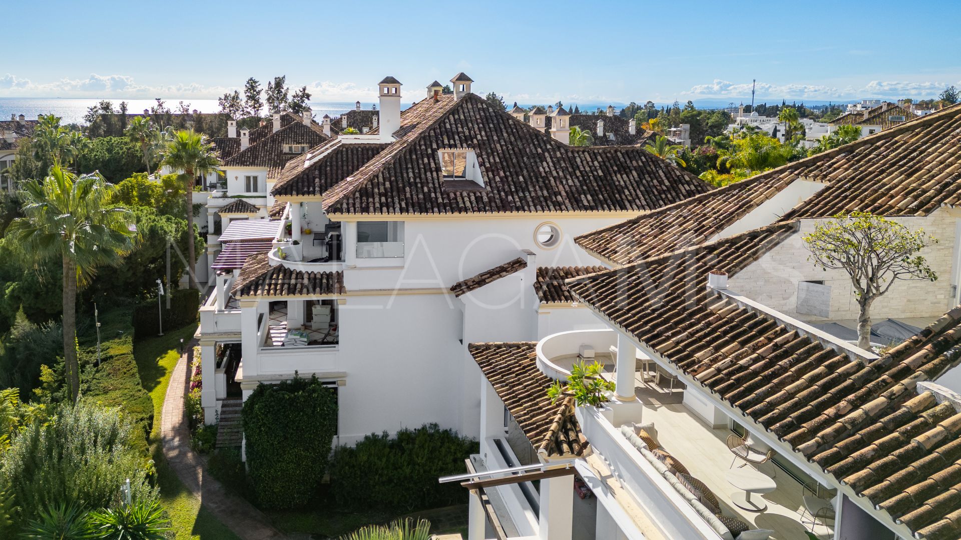 Duplex penthouse for sale in Monte Paraiso