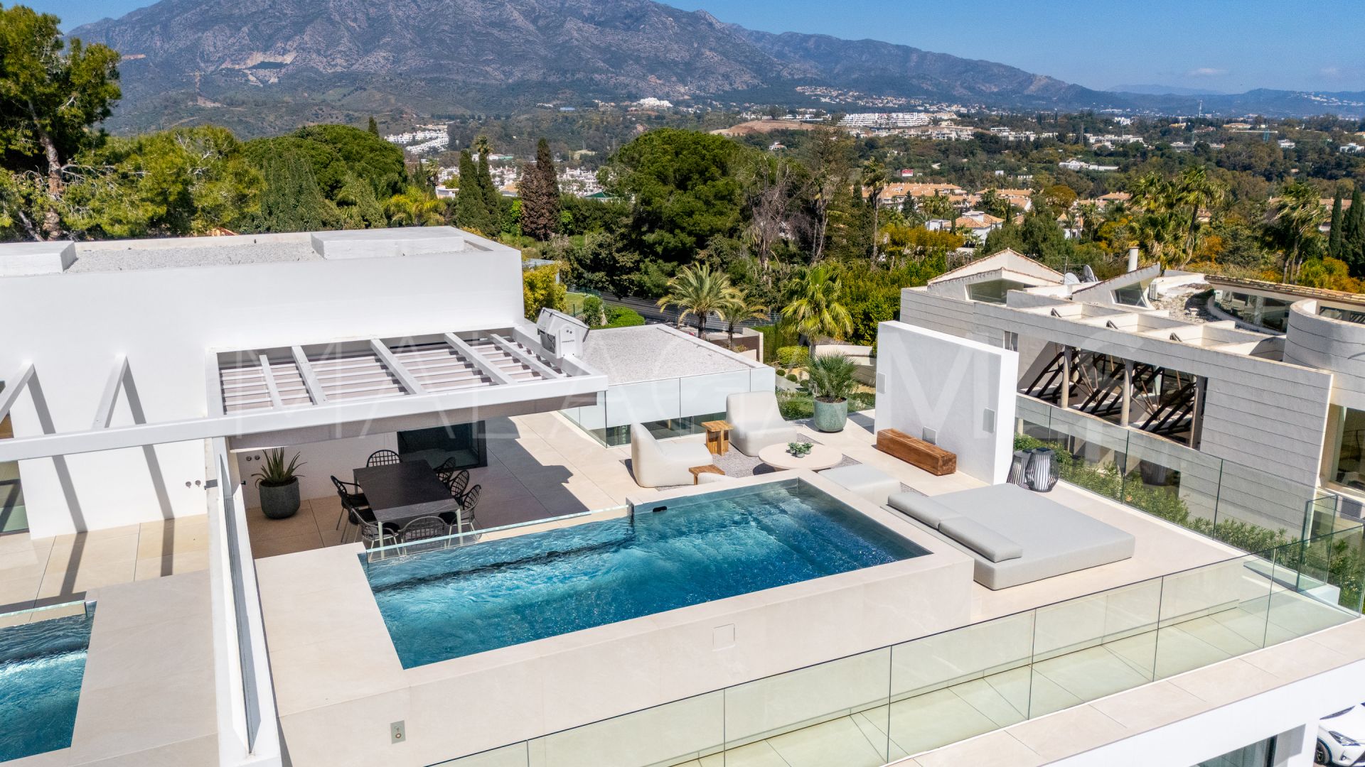 Villa for sale in Vilas 6