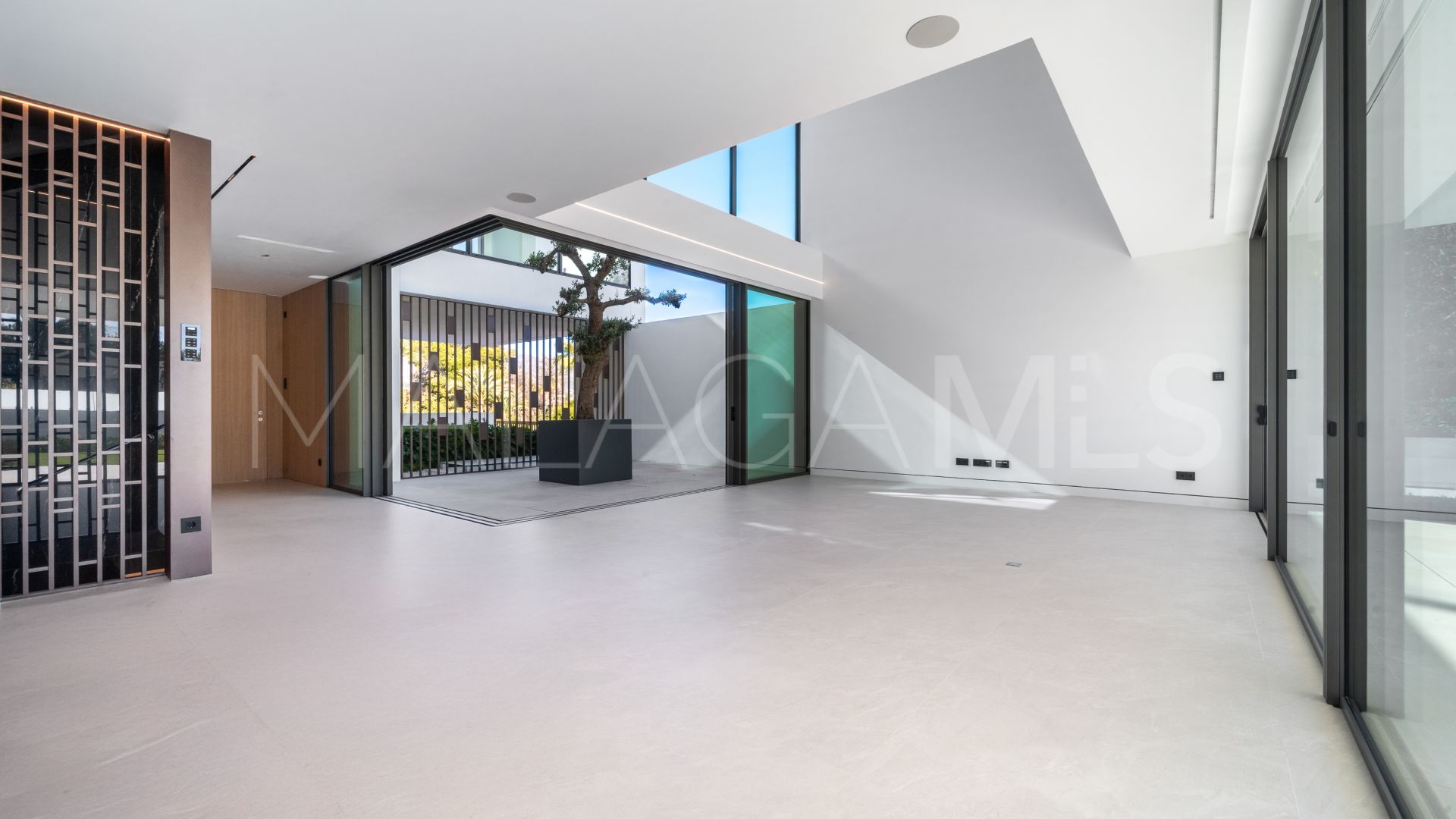 3 bedrooms villa in Atalaya de Rio Verde for sale