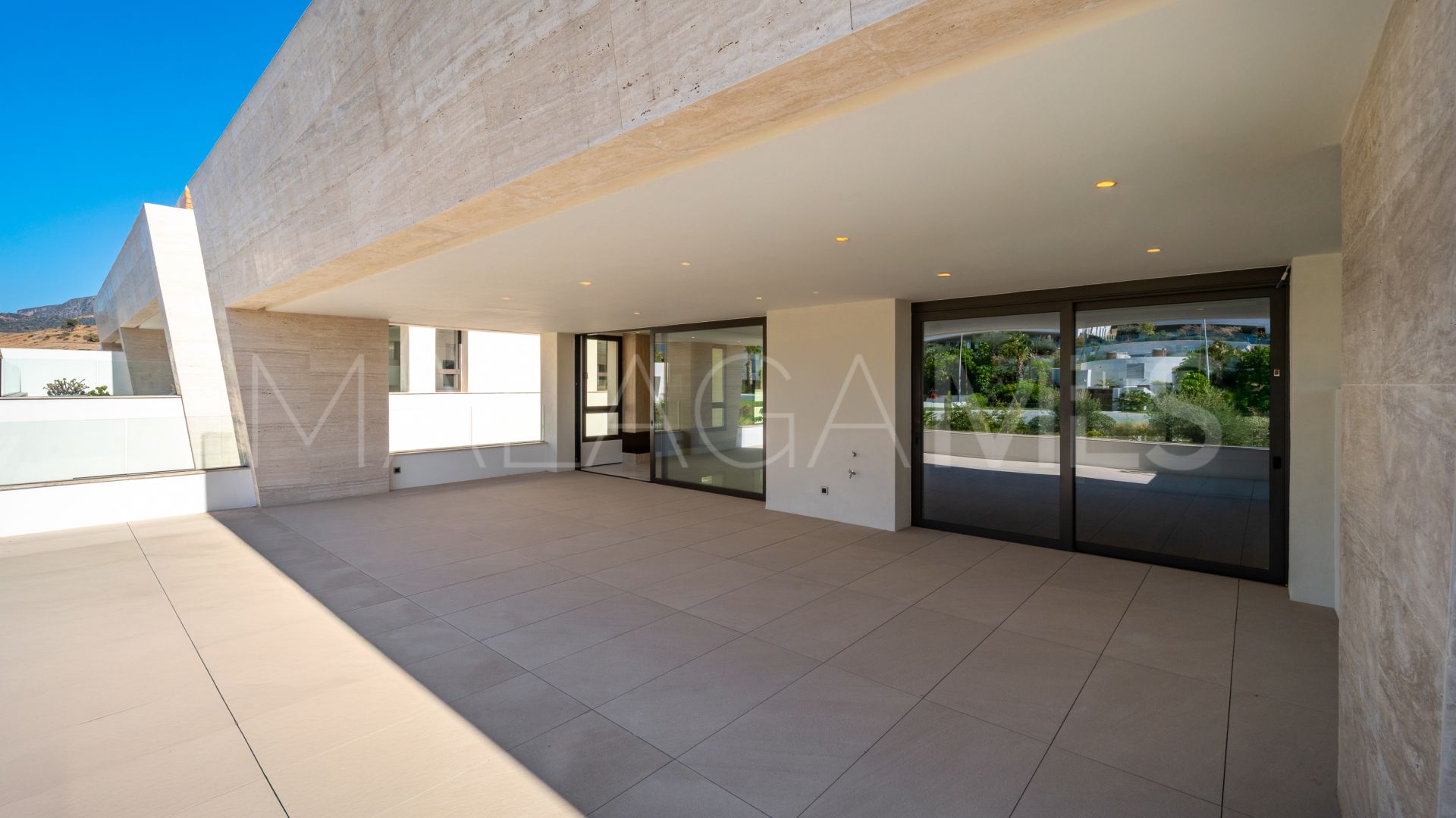 Atico duplex a la venta in Epic Marbella