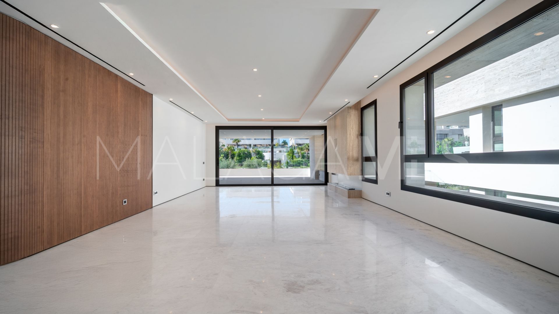 Atico duplex a la venta in Epic Marbella