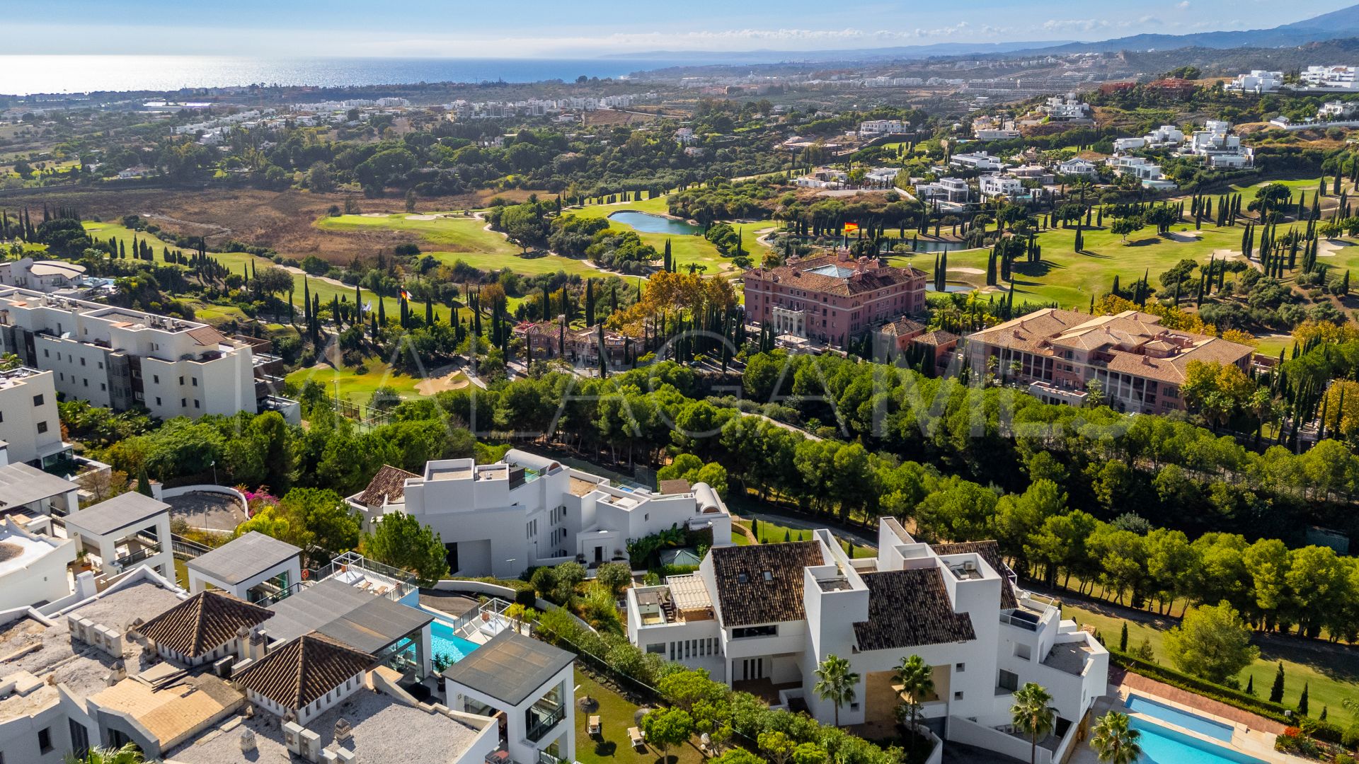 Buy penthouse with 2 bedrooms in Los Flamingos