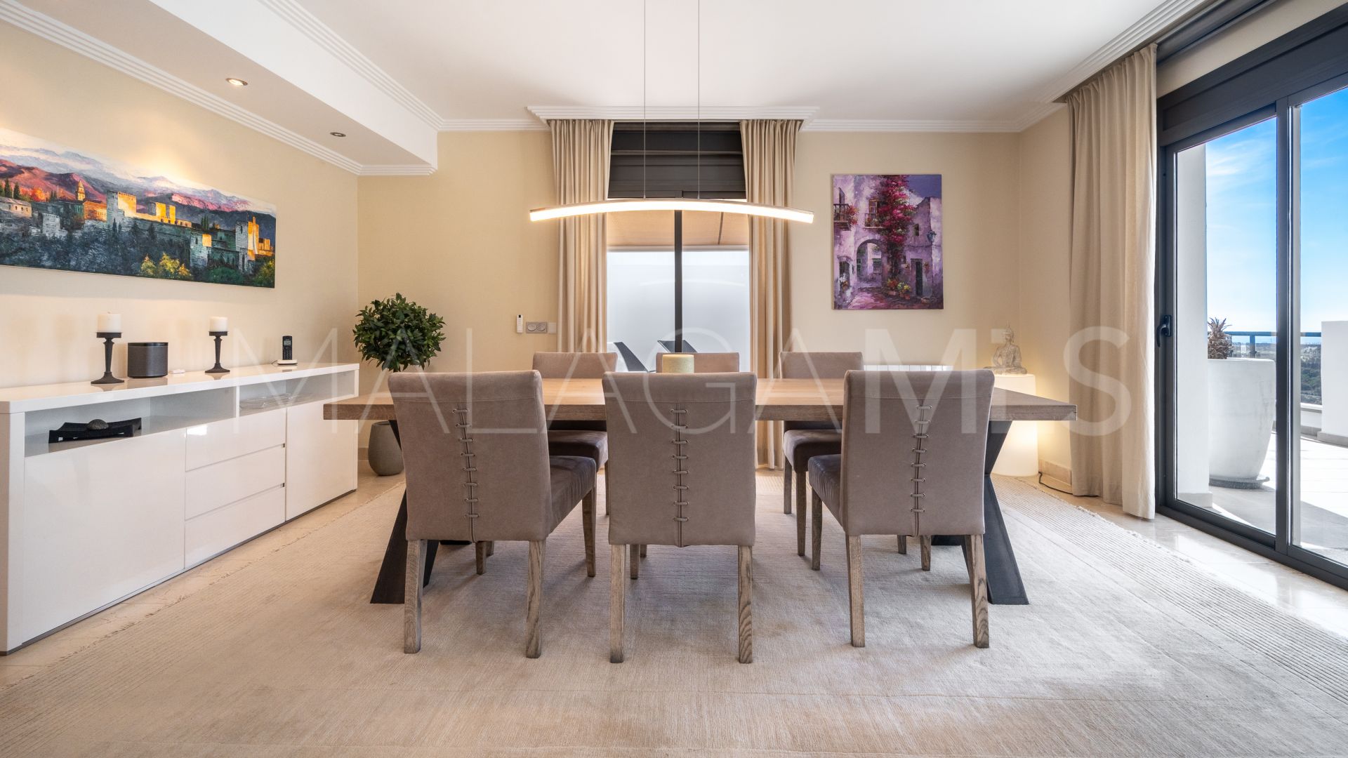 Buy penthouse with 2 bedrooms in Los Flamingos