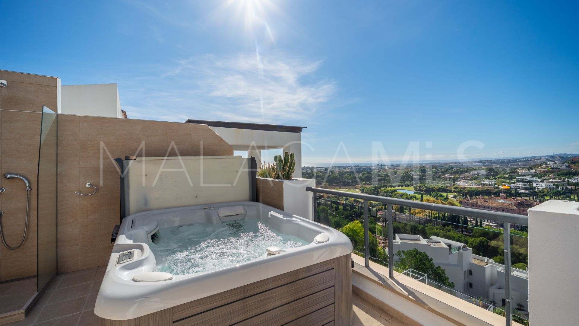 Buy penthouse with 2 bedrooms in Los Flamingos