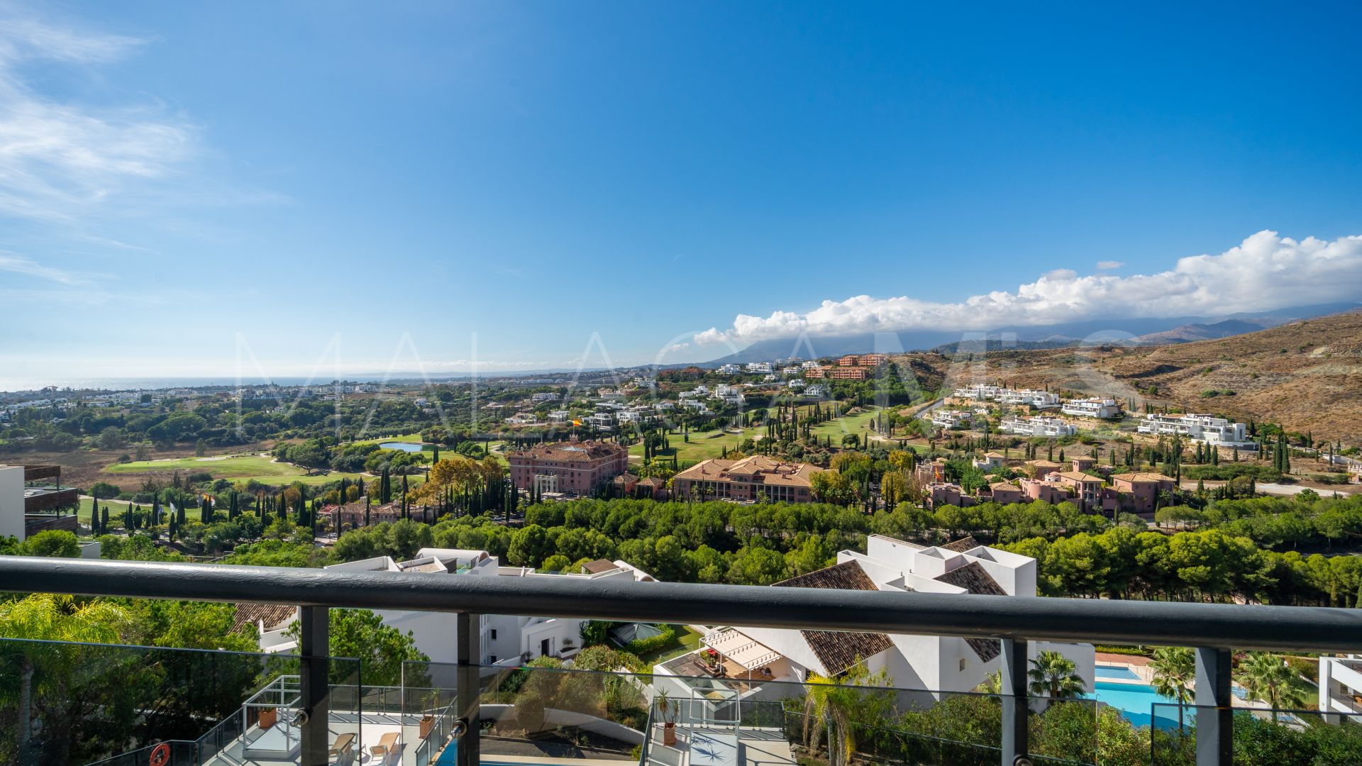 Buy penthouse with 2 bedrooms in Los Flamingos