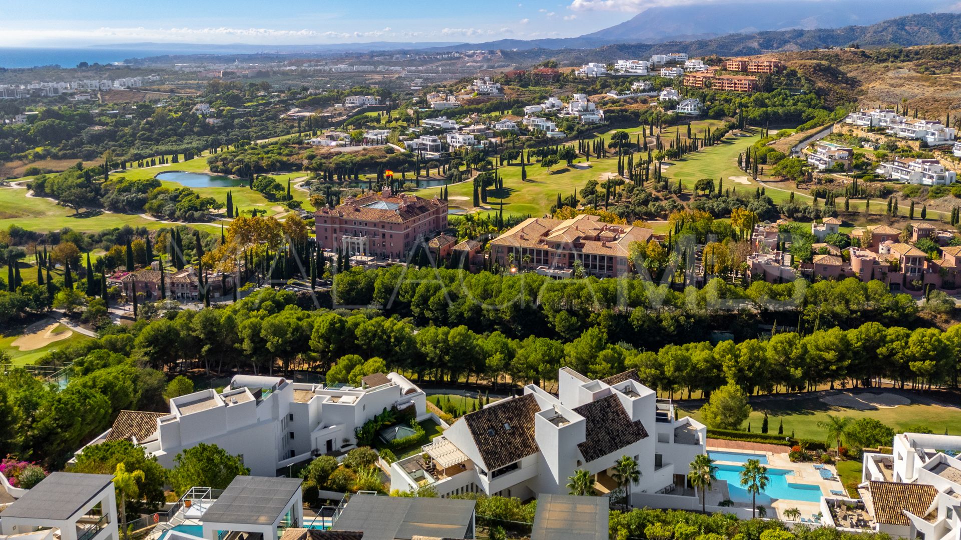 Buy penthouse with 2 bedrooms in Los Flamingos