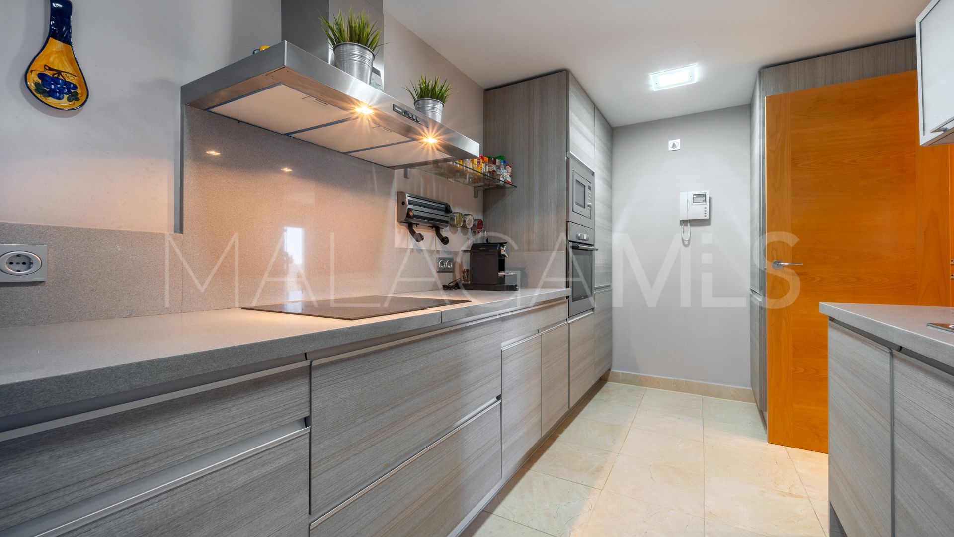 Buy penthouse with 2 bedrooms in Los Flamingos