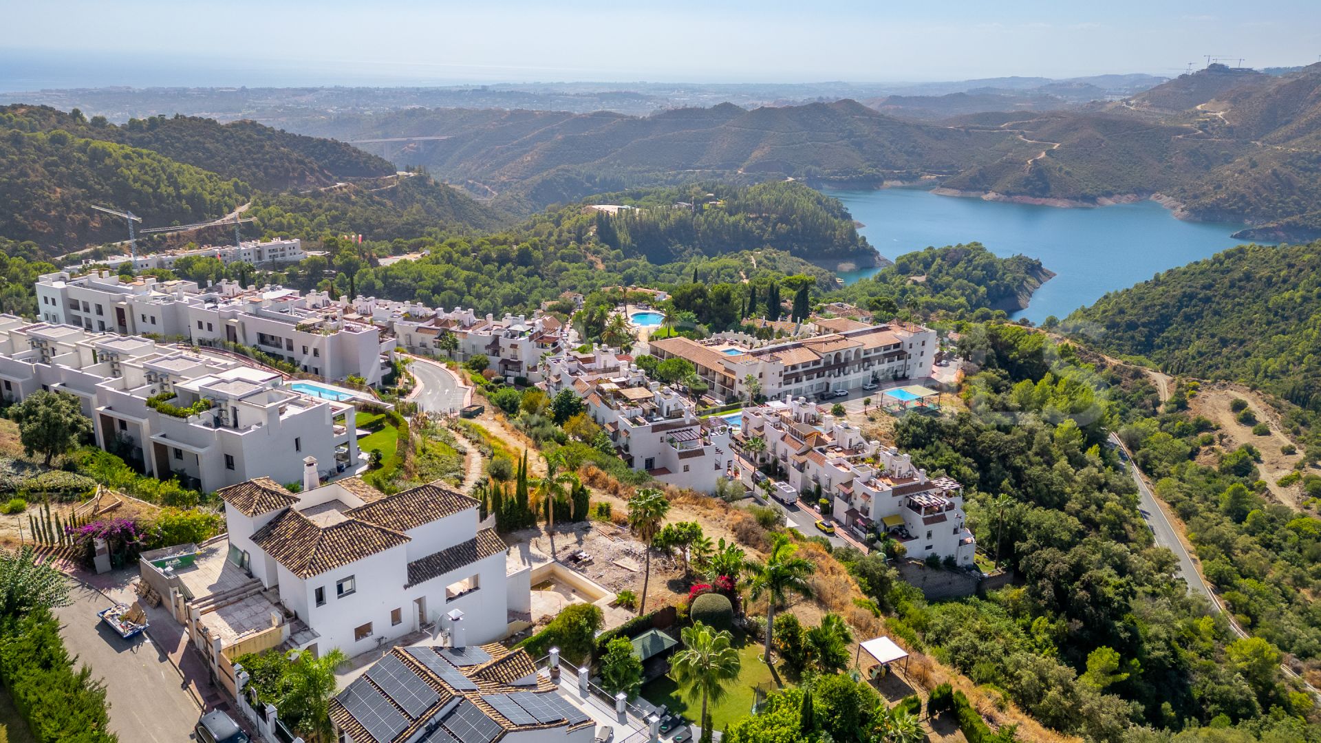 For sale villa in Sierra Blanca Country Club