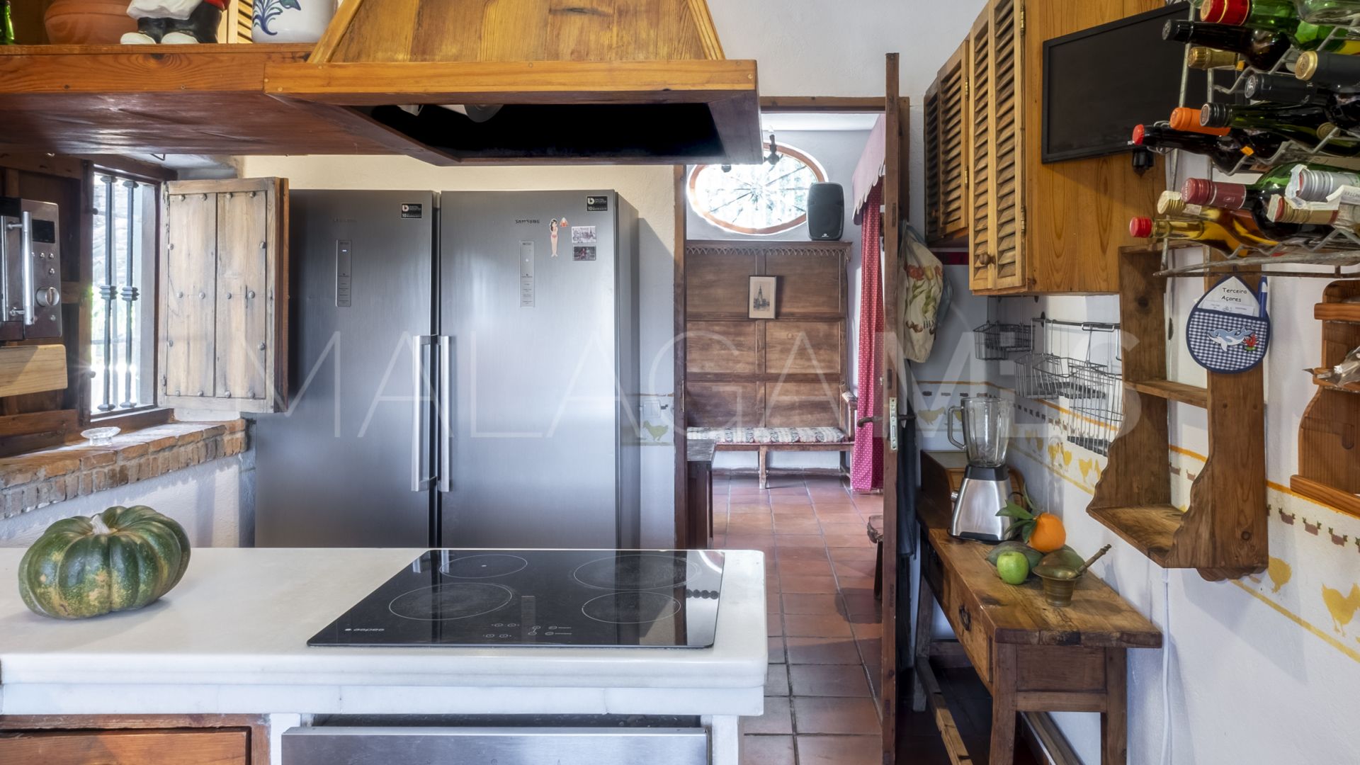 Villa for sale in Sayalonga