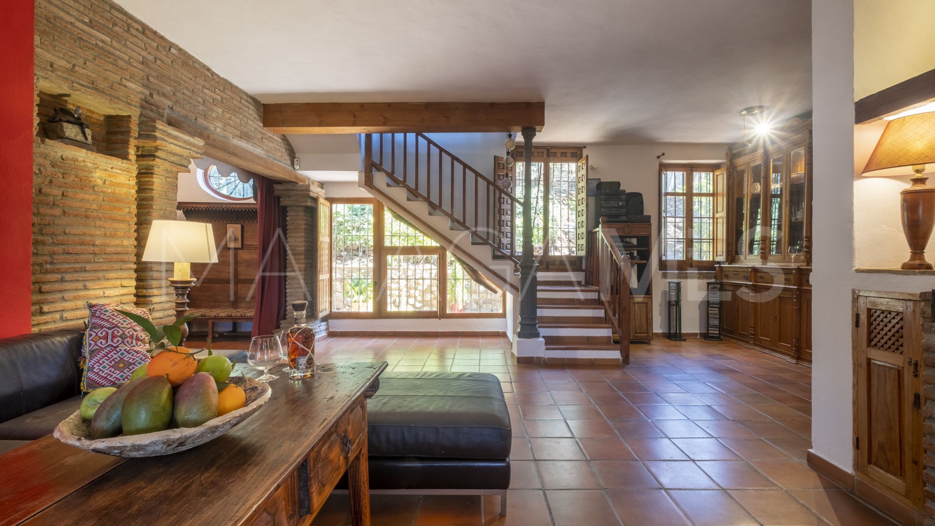 Villa for sale in Sayalonga