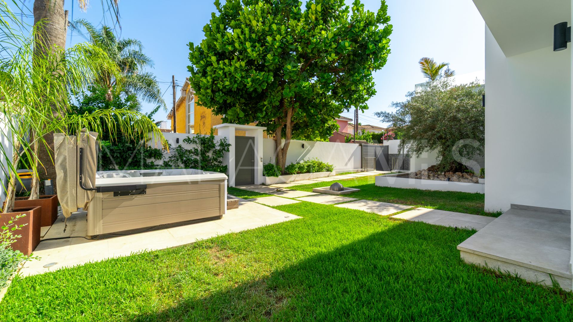 Villa for sale in Marbella Centro