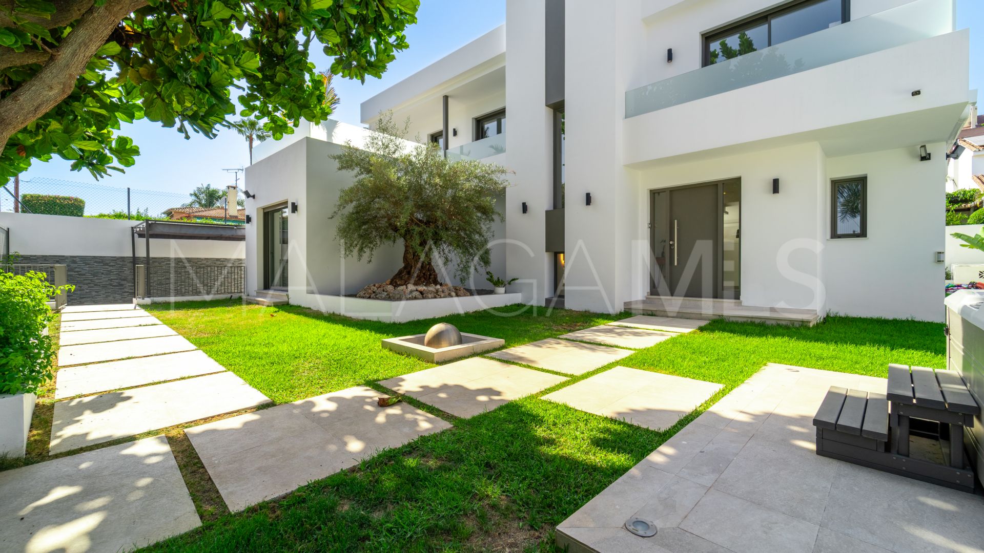 Villa for sale in Marbella Centro