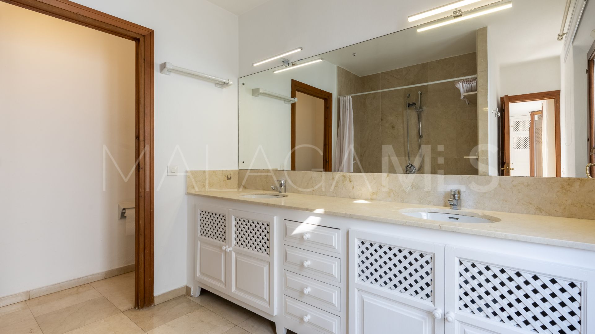 Lomas Pueblo, adosado a la venta de 3 bedrooms