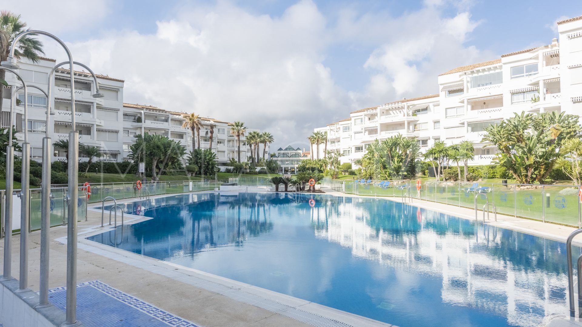 4 bedrooms apartment in Playa Rocio for sale