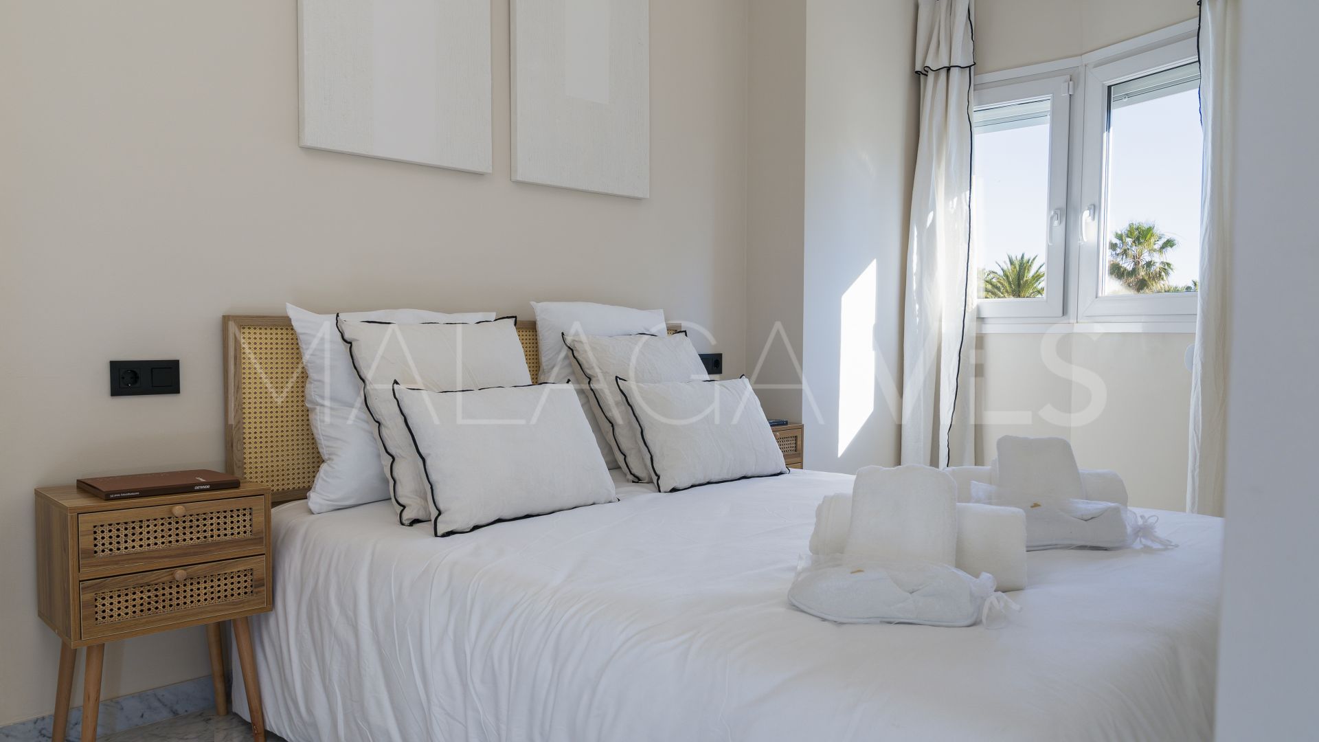 4 bedrooms apartment in Playa Rocio for sale