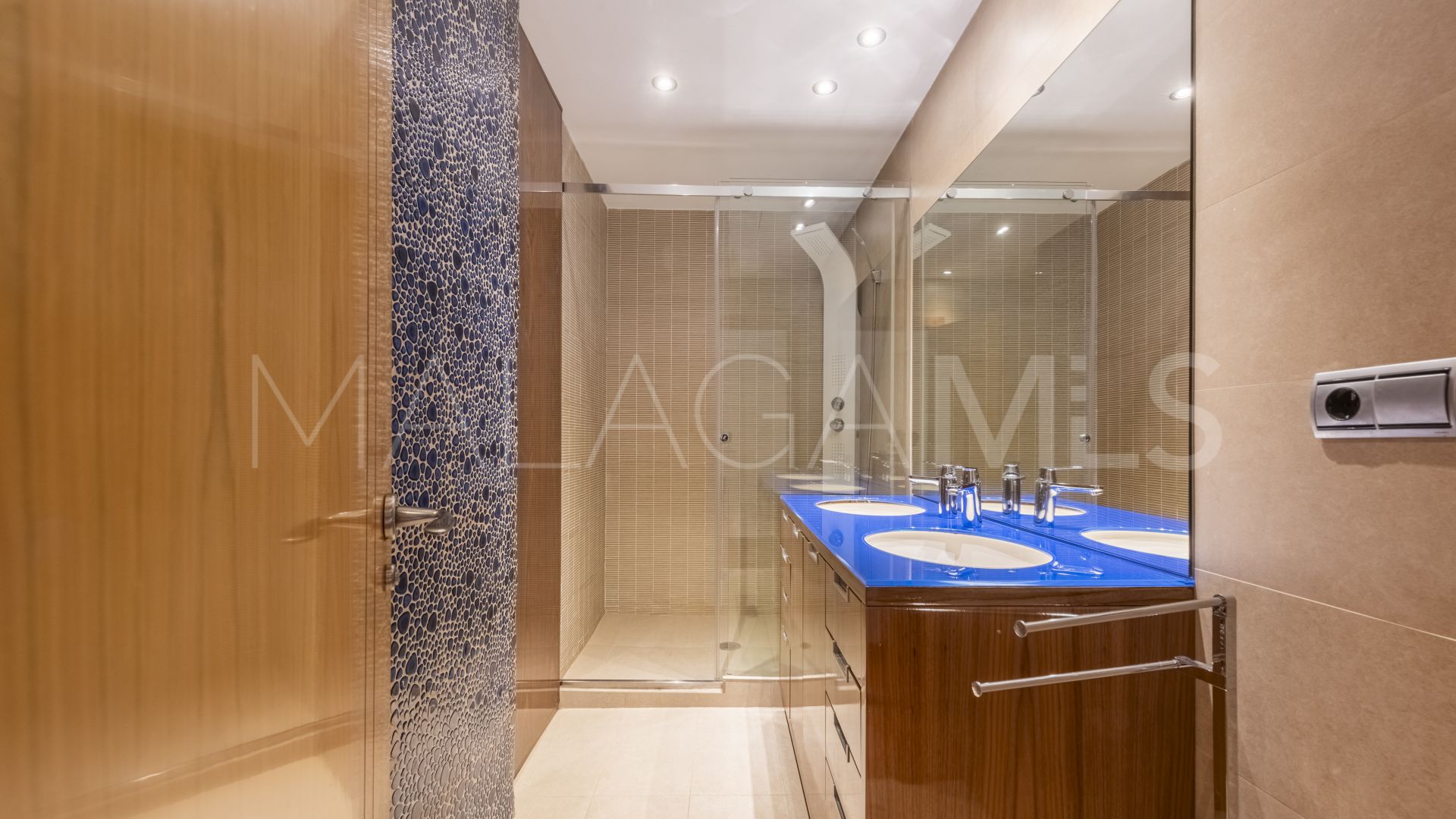 El Embrujo Banús, atico duplex a la venta