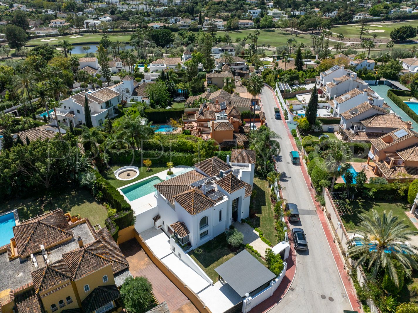 Se vende villa en Parcelas del Golf