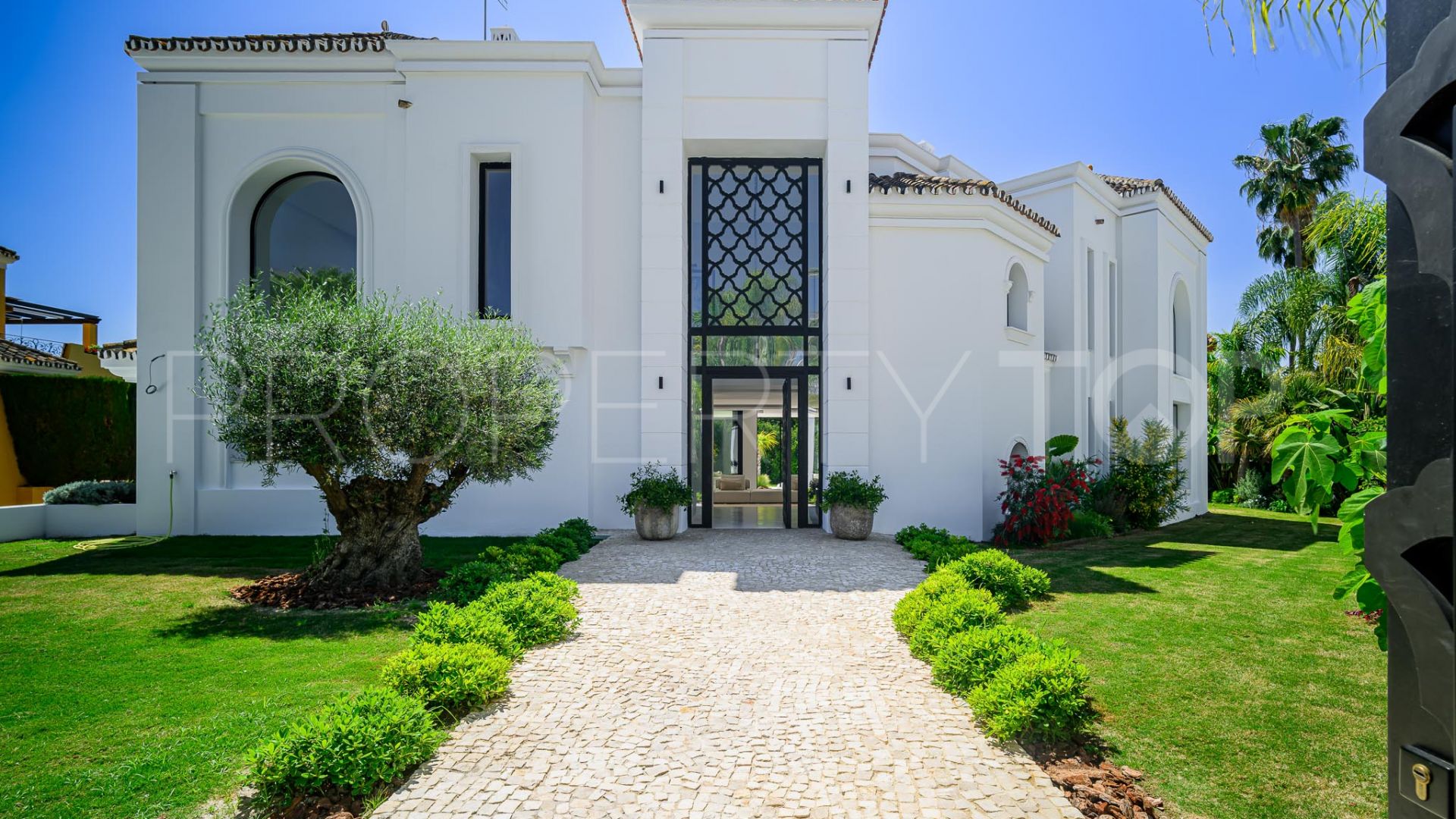 Se vende villa en Parcelas del Golf