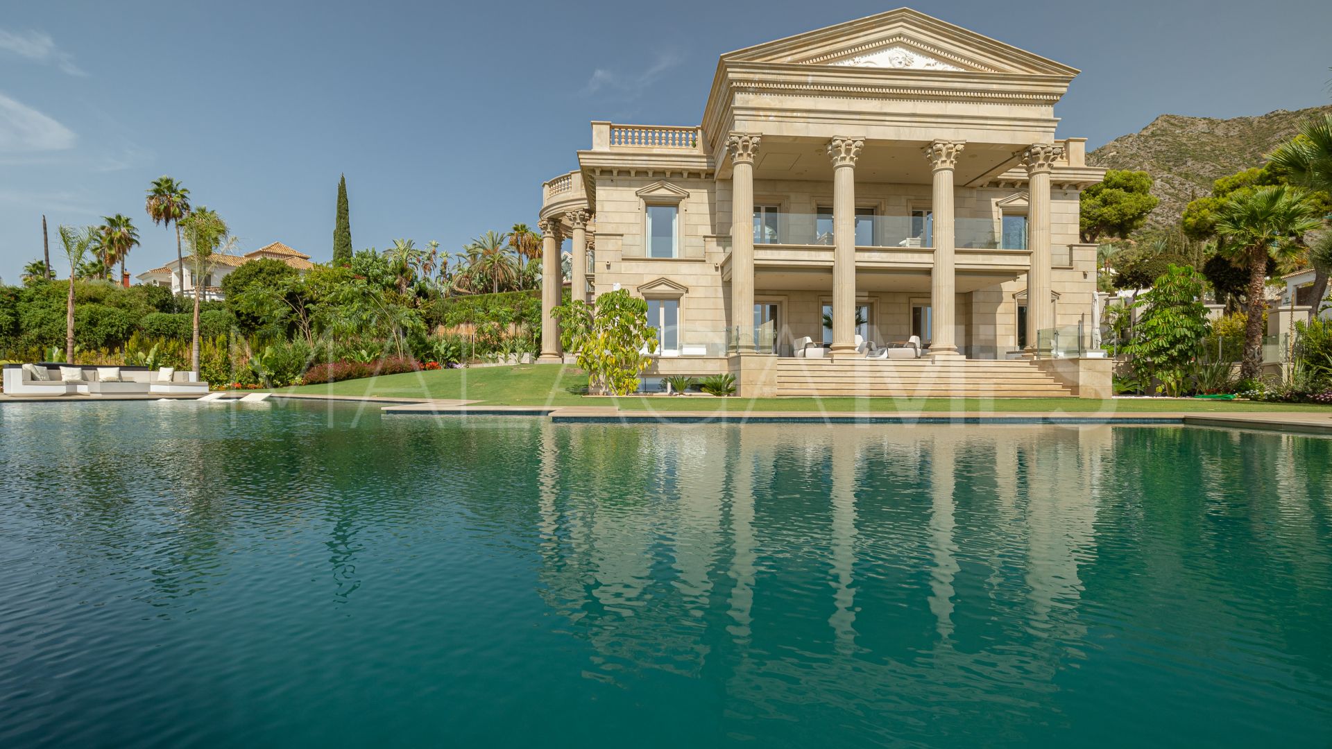 Villa a la venta de 7 bedrooms in Sierra Blanca