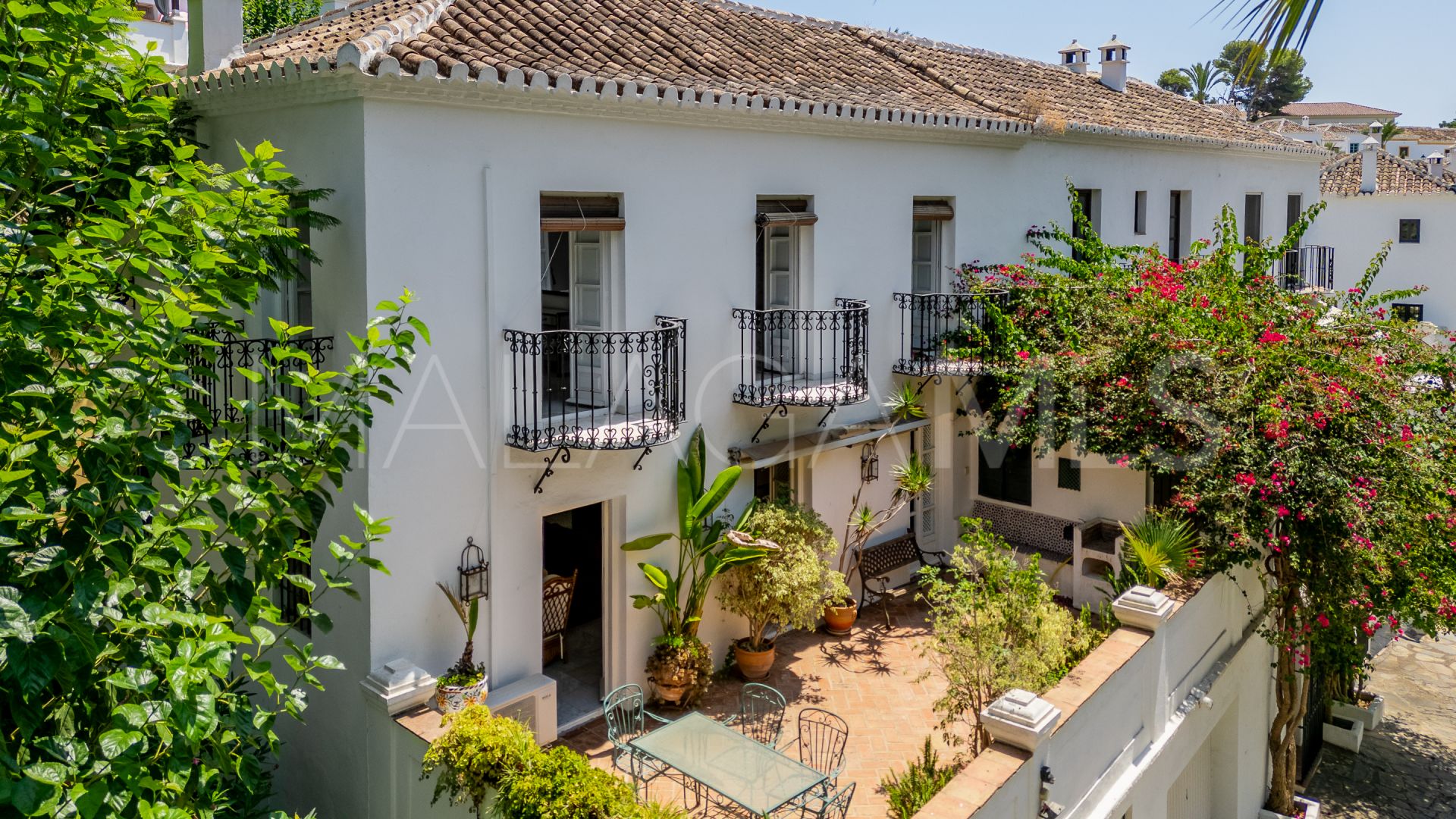 Town house in Lomas Pueblo for sale