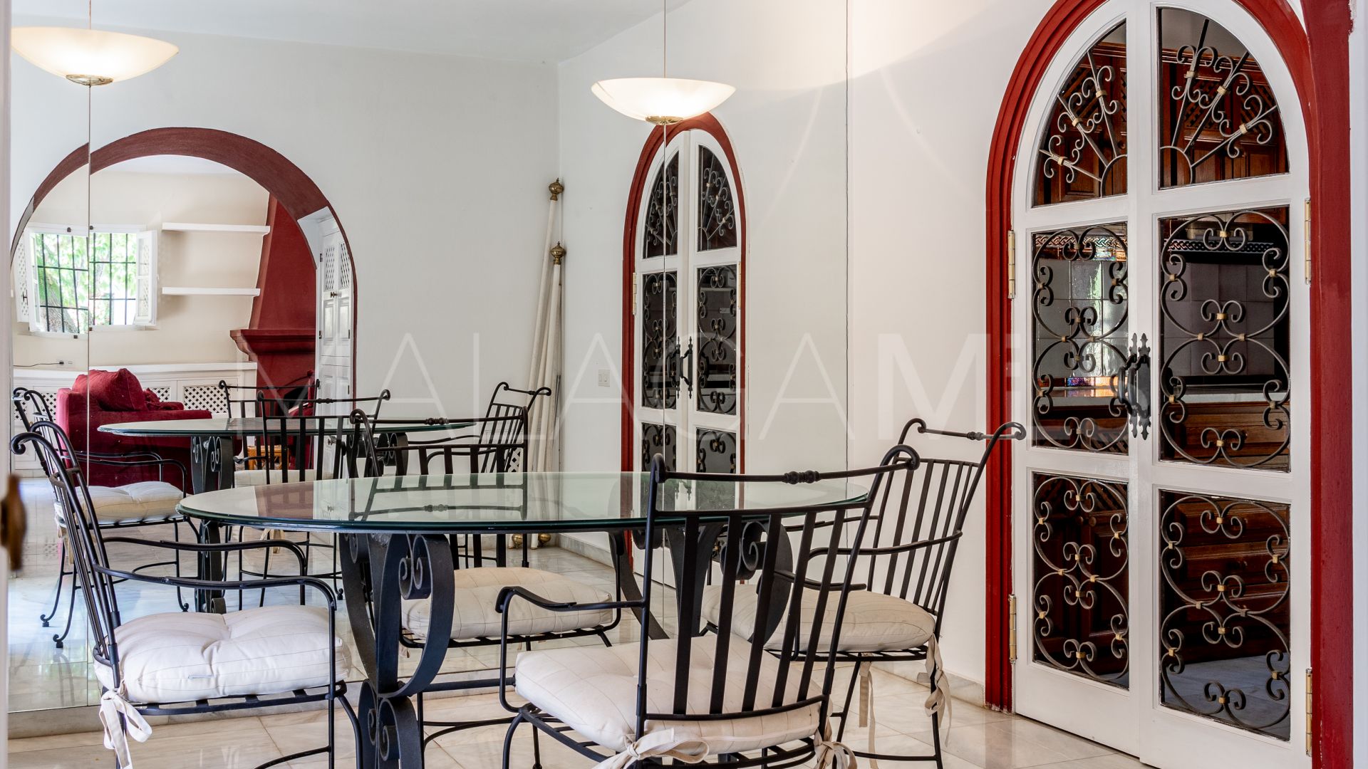 Town house in Lomas Pueblo for sale
