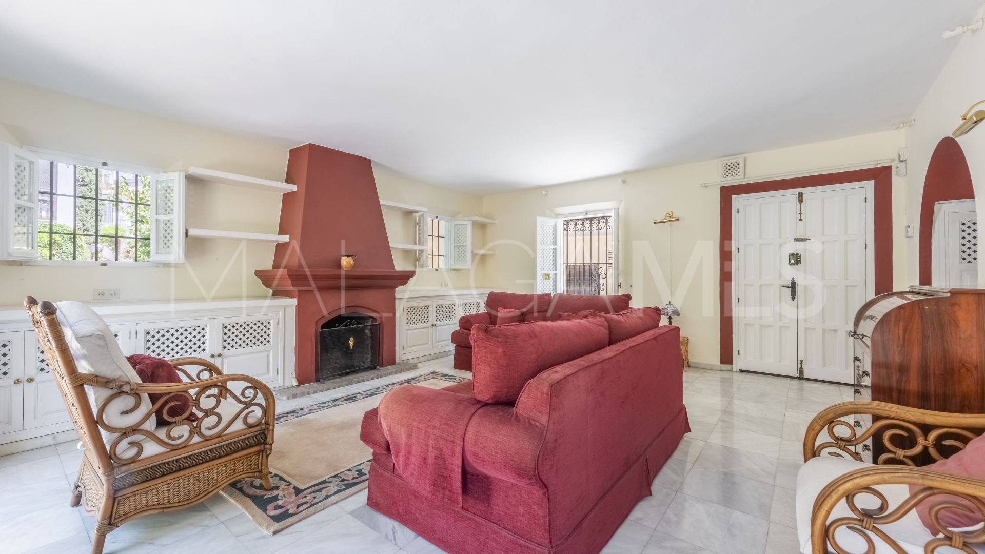 Lomas Pueblo, adosado a la venta