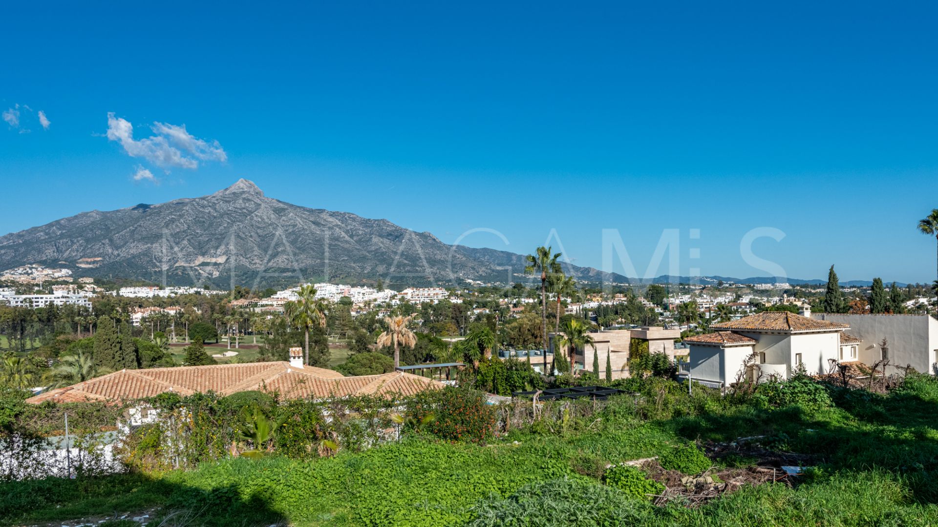 Nueva Andalucia, parcela a la venta