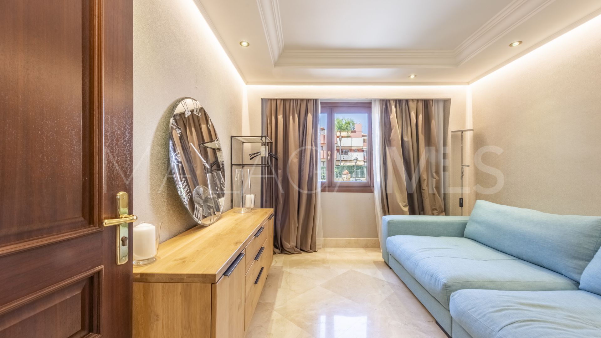 Ground floor apartment for sale in Mar Azul with 4 bedrooms